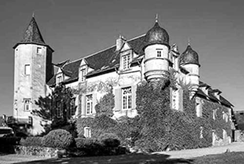 Le Château de Labro (via Wikimedia Commons, CC BY-SA 4.0)