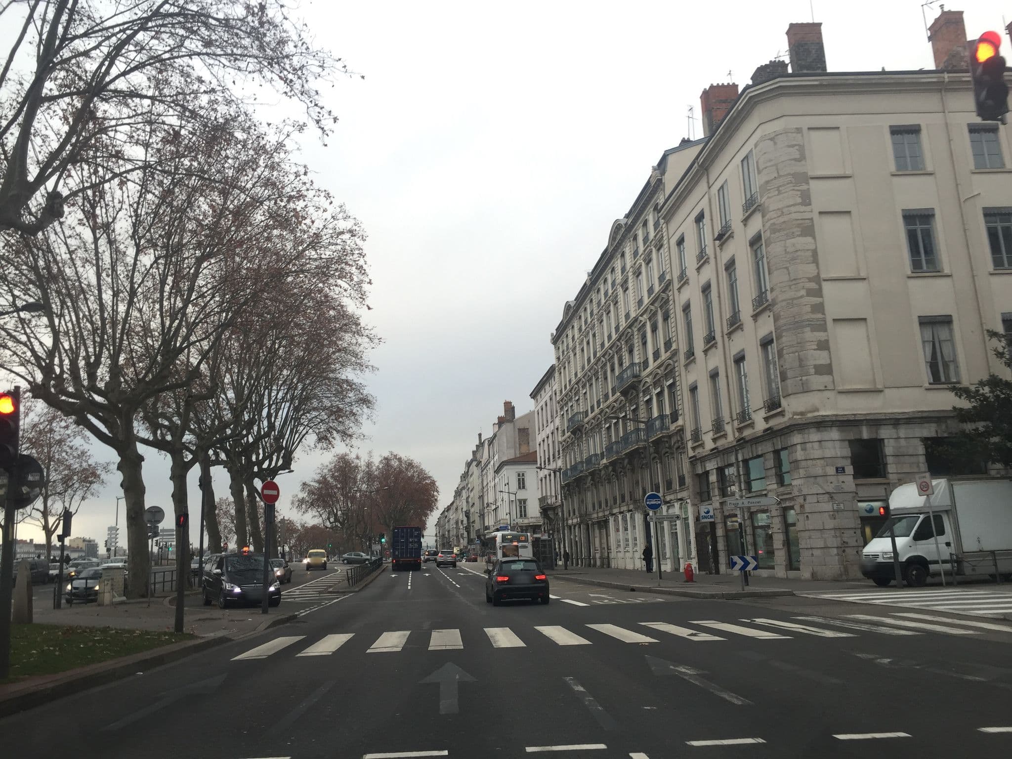 Street view near Sofitel, Lyon 02 — © thepriben (CC BY-SA · Mapillary)