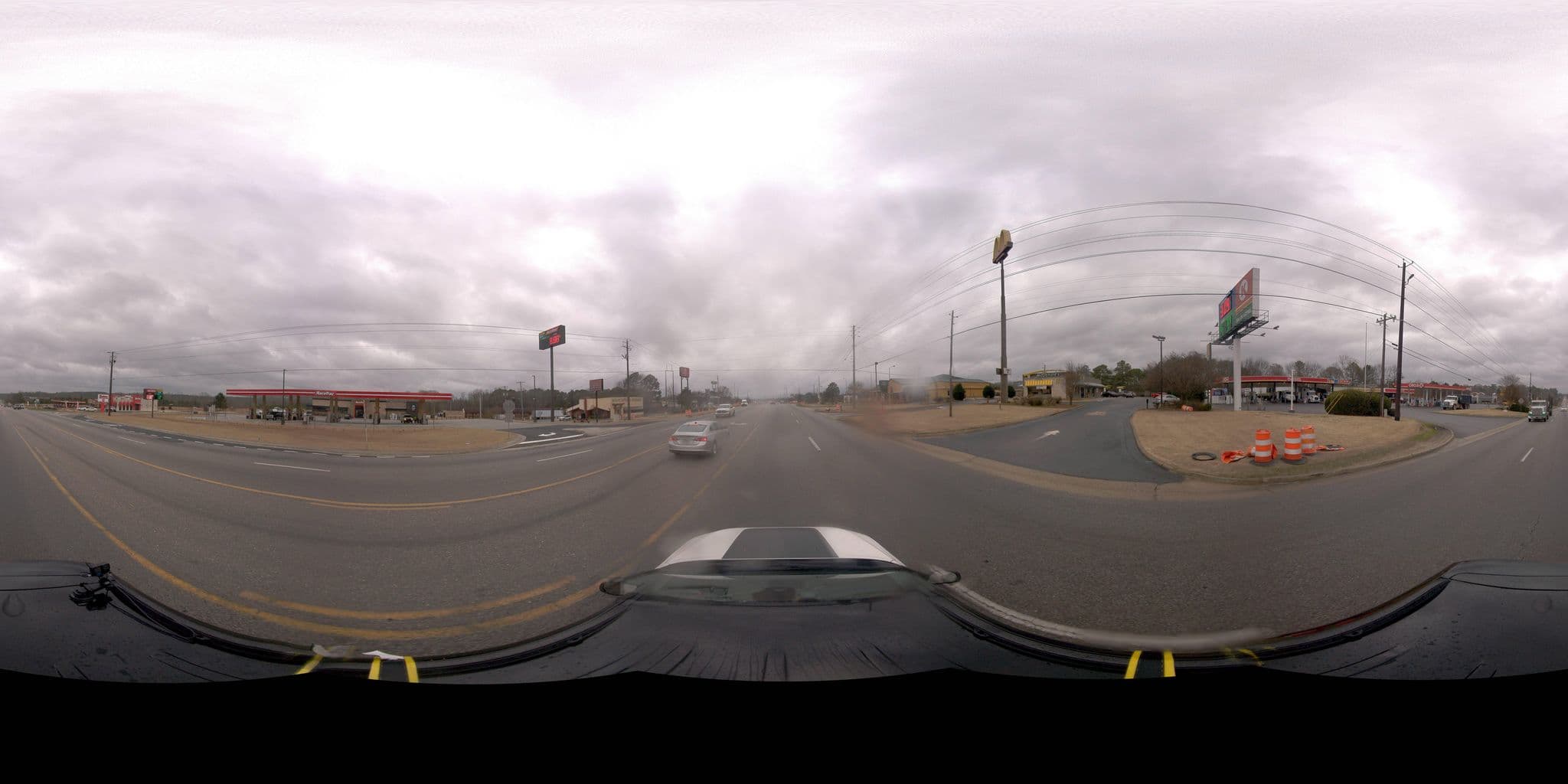 Street view near Hotel Opelika I-85 Columbus Pkwy, Opelika — © jeffreymartin (CC BY-SA · Mapillary)