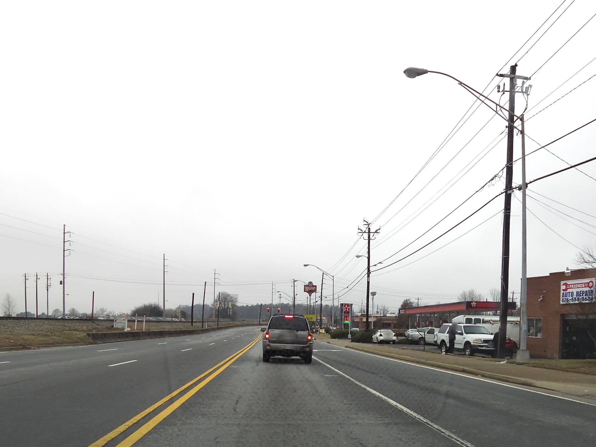 Street view near Fun Zone, Hapeville — © lordsutch (CC BY-SA · Mapillary)