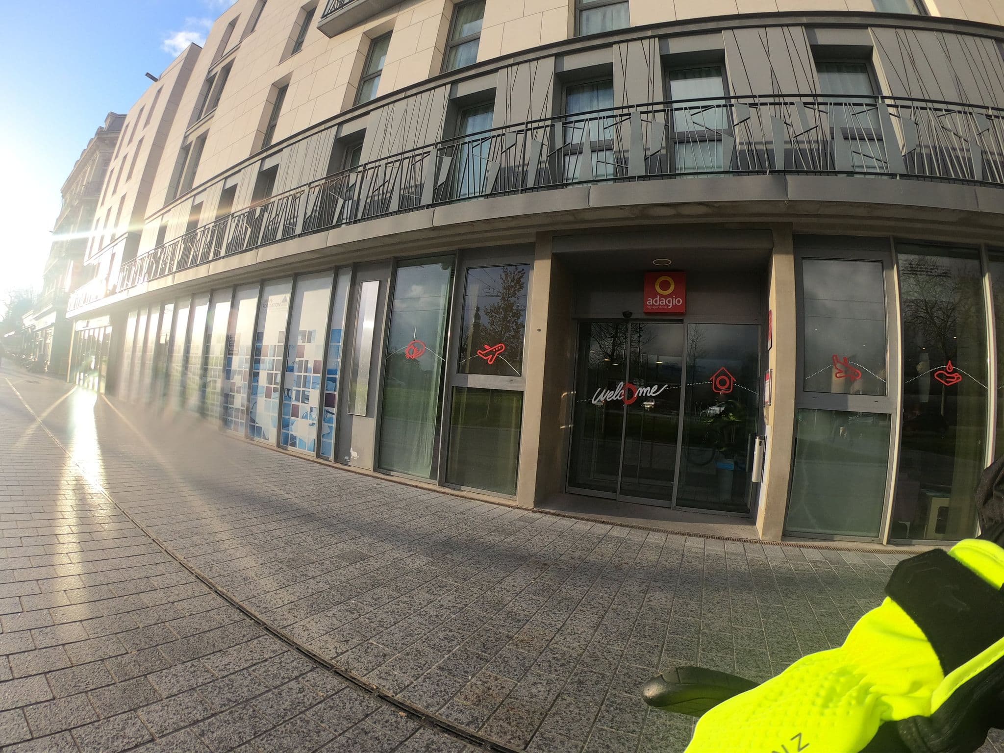 Street view near Adagio, Nantes — © cartocite (CC BY-SA · Mapillary)