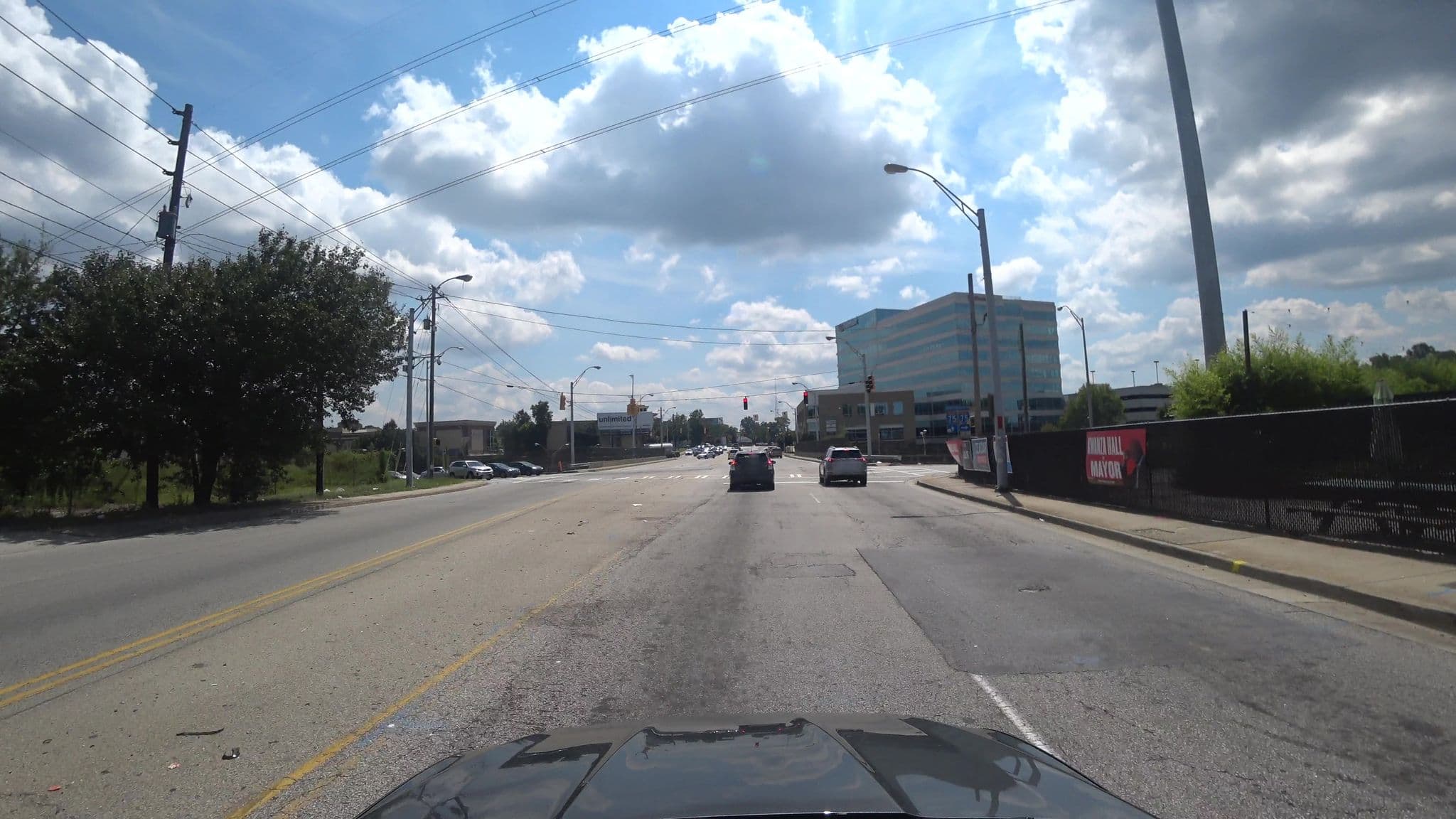 Street view near Budget Inn, Atlanta — © lxmatl6 (CC BY-SA · Mapillary)