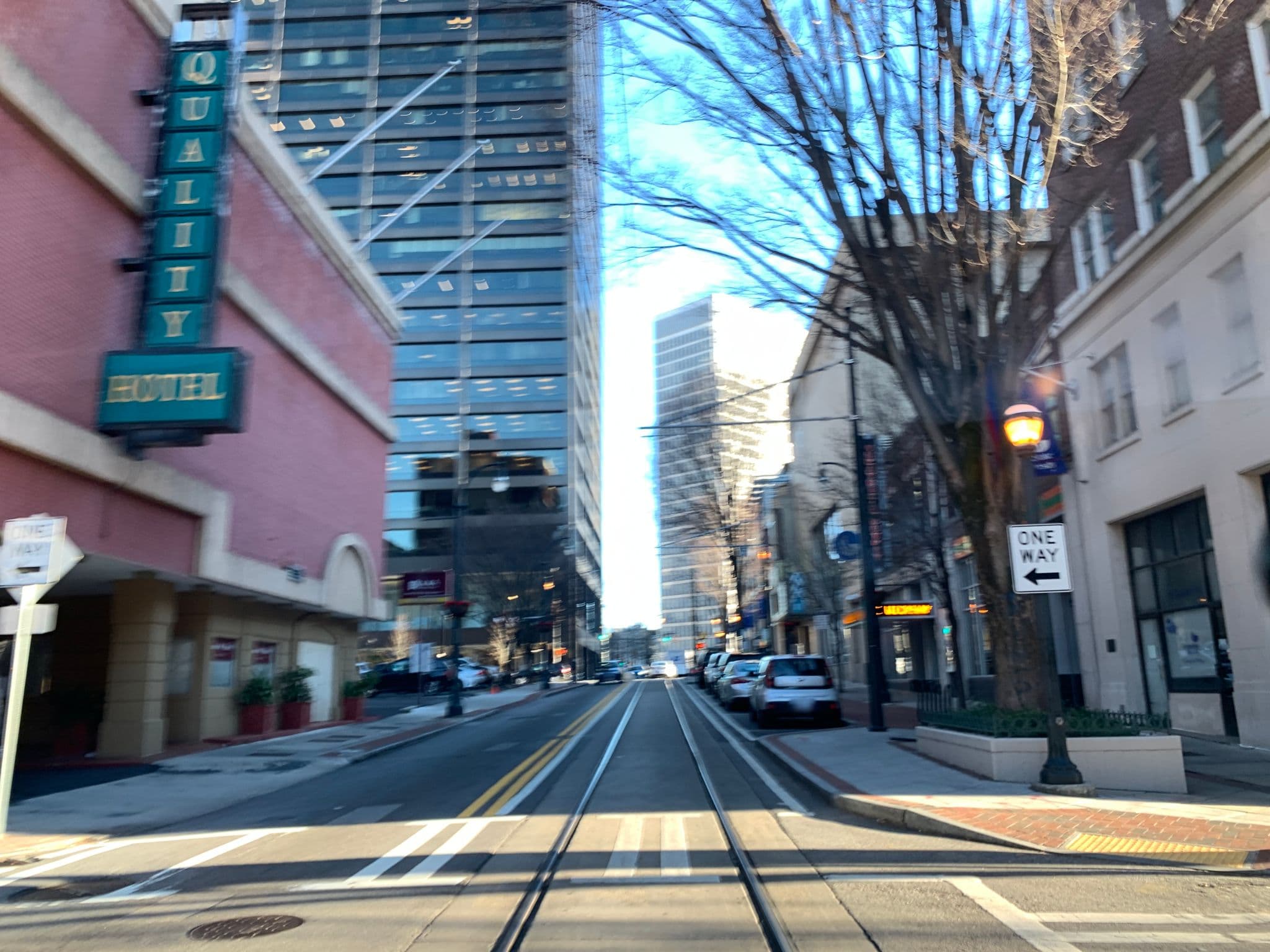 Street view near Barclay Hotel, Atlanta — © deirdreedsign (CC BY-SA · Mapillary)