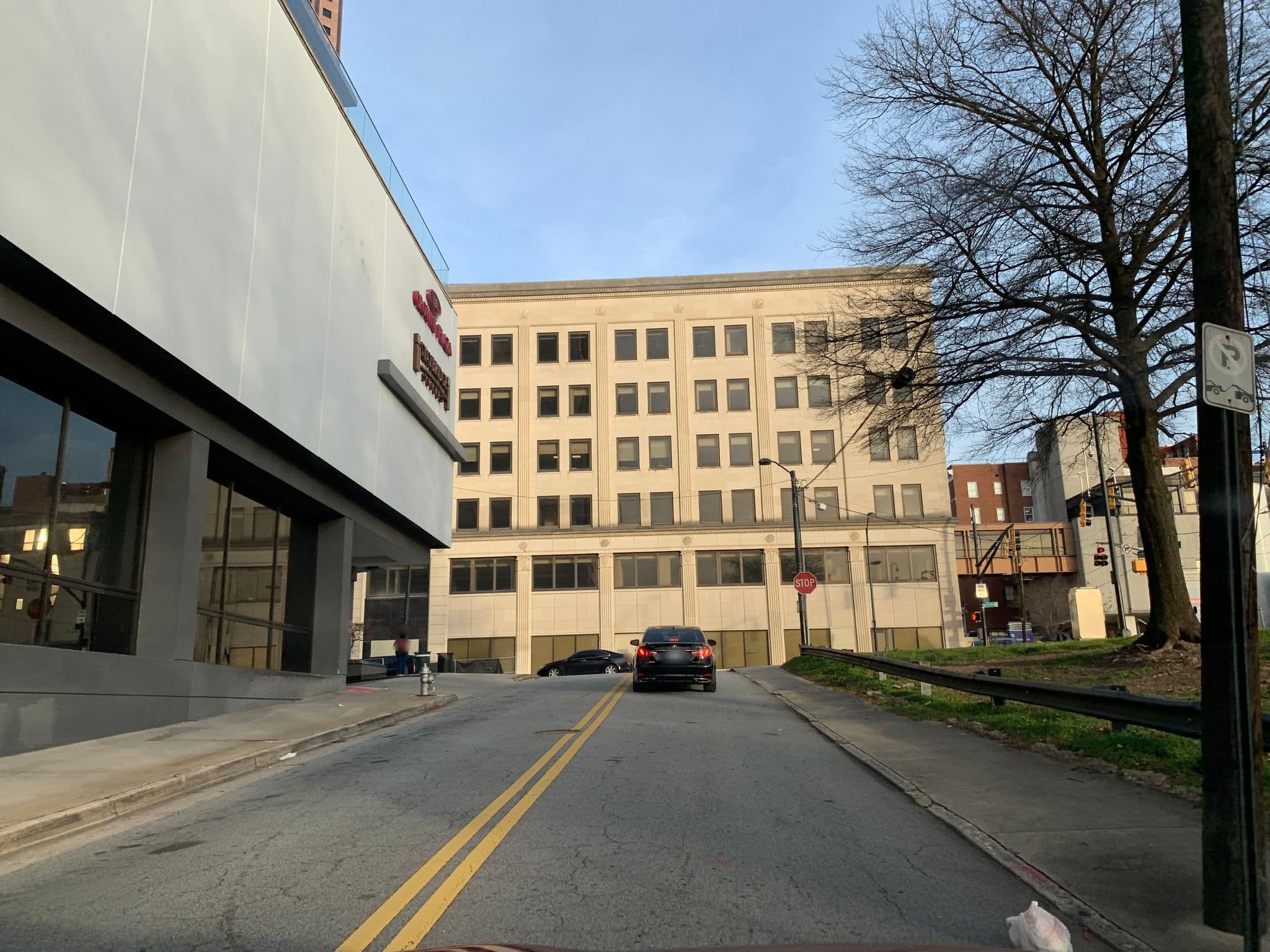 Street view near Marriott Rennaisance, Atlanta — © deirdreedsign (CC BY-SA · Mapillary)