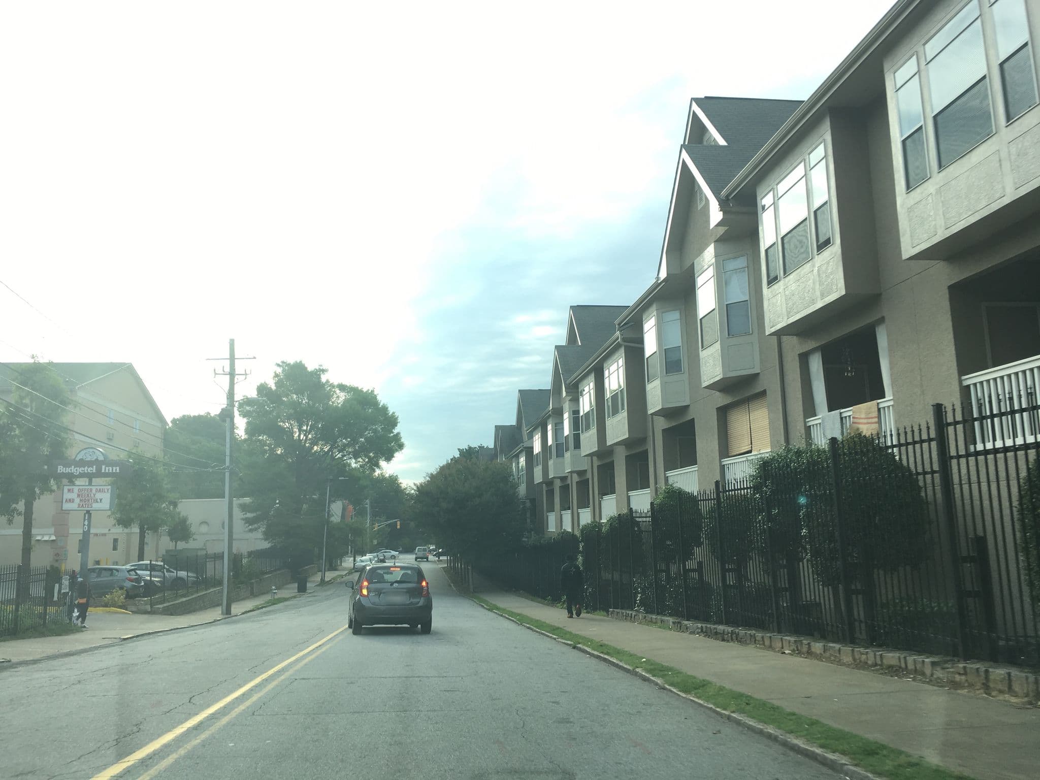 Street view near Savannah Suites, Atlanta — © rhewitt (CC BY-SA · Mapillary)