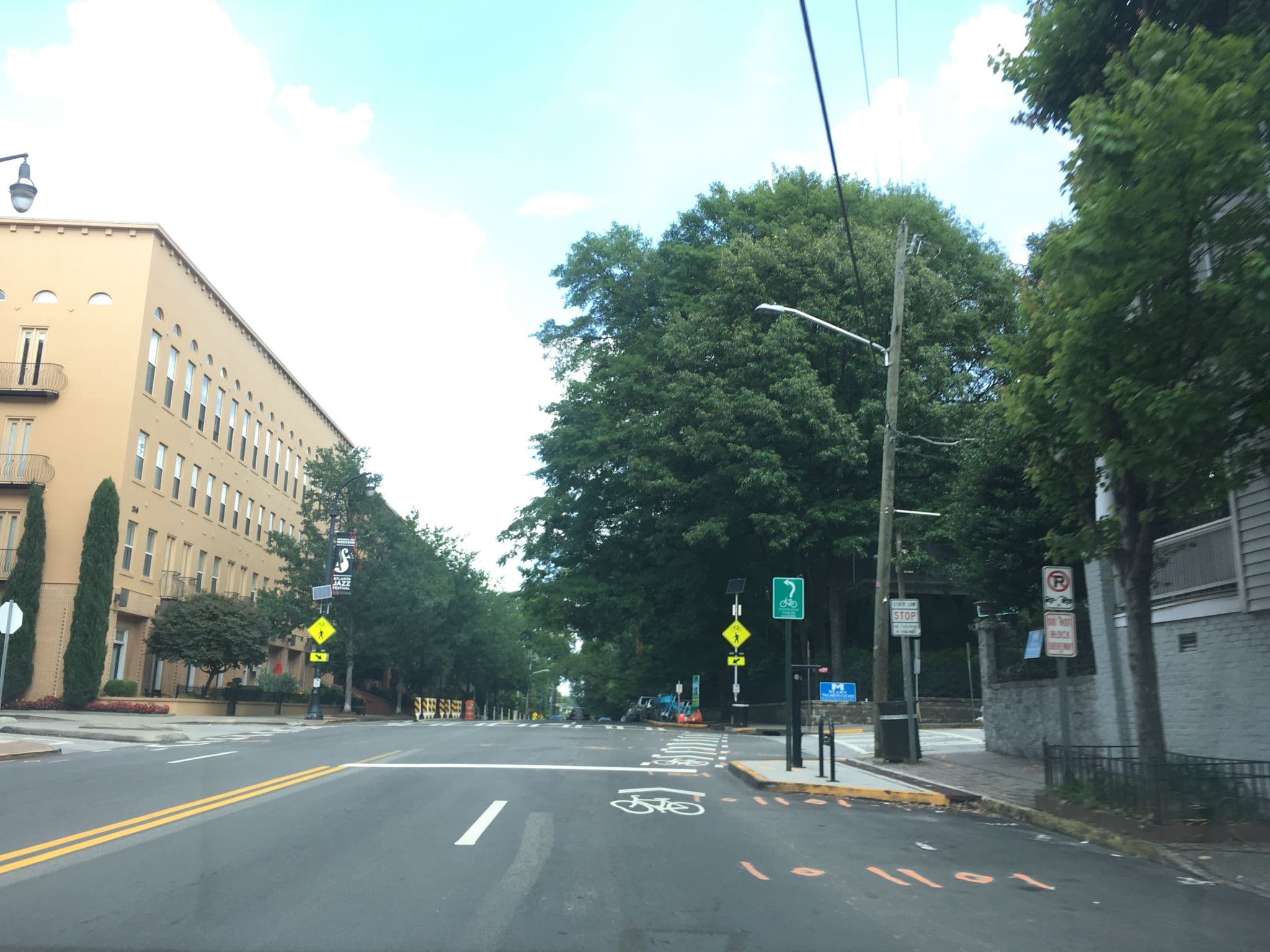 Street view near WHEREVER I'M AT. LAST CHECK IN EVER!, Atlanta — © rhewitt (CC BY-SA · Mapillary)