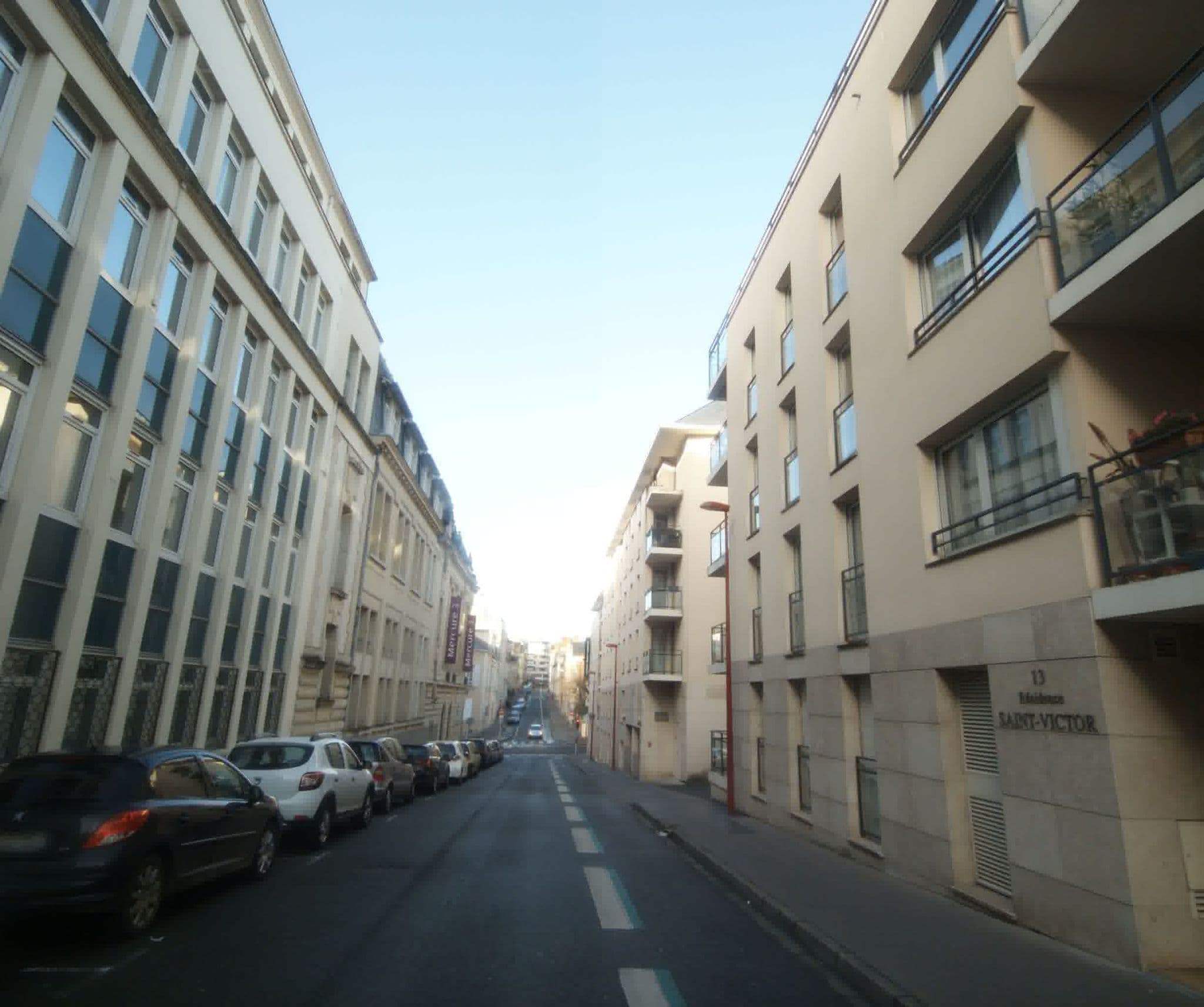 Street view near Ibis Budget Le Mans Centre, Le Mans — © sogefi (CC BY-SA · Mapillary)