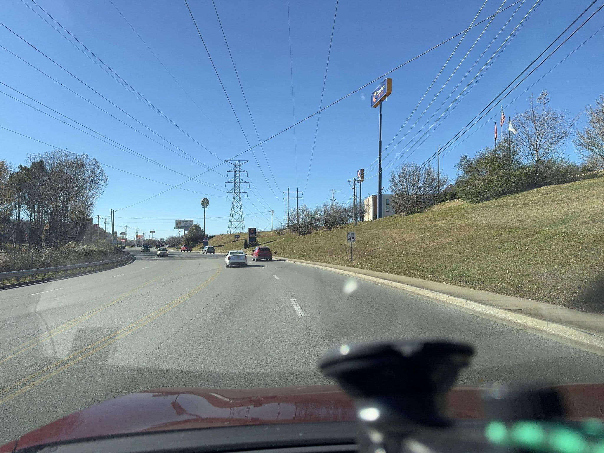 Street view near Quality Suites, Cookeville — © quickness805 (CC BY-SA · Mapillary)