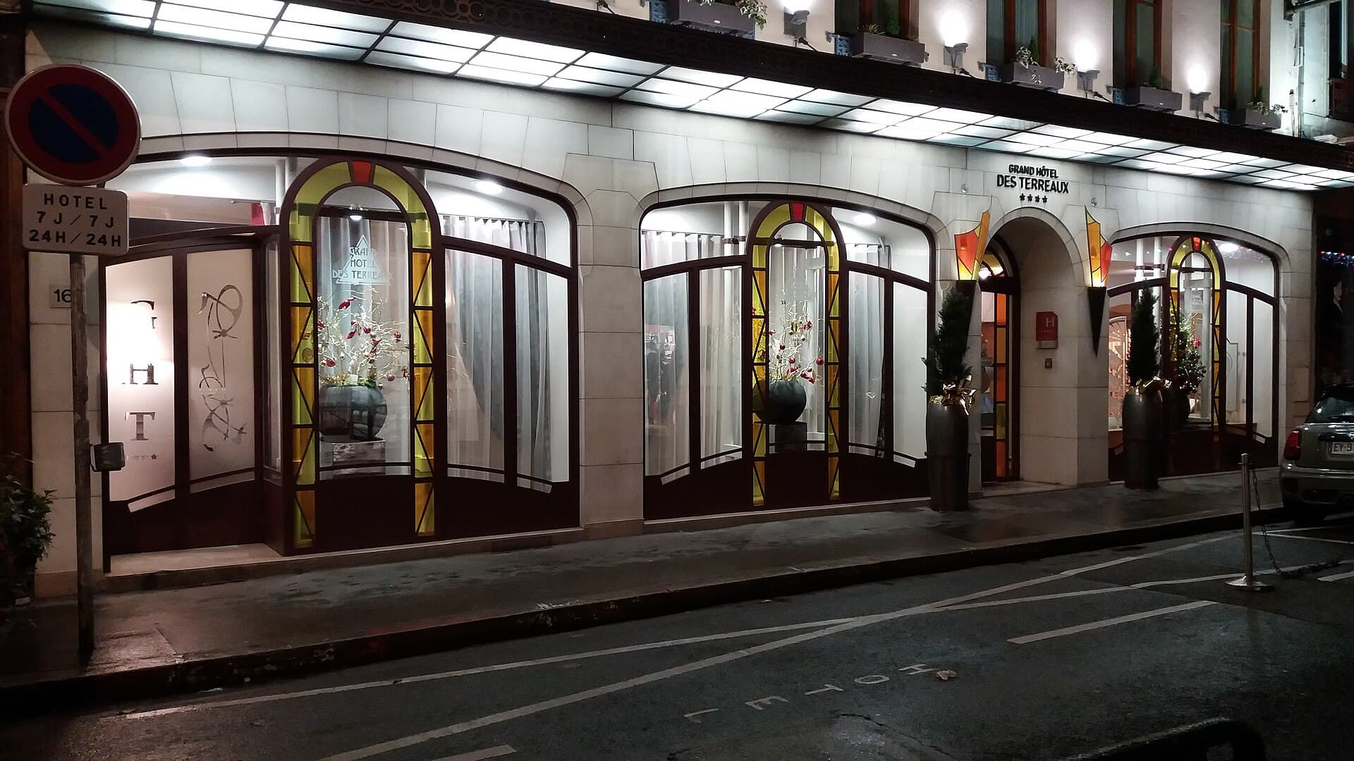 Grand Hôtel des Terreaux (via Wikimedia Commons, CC0)