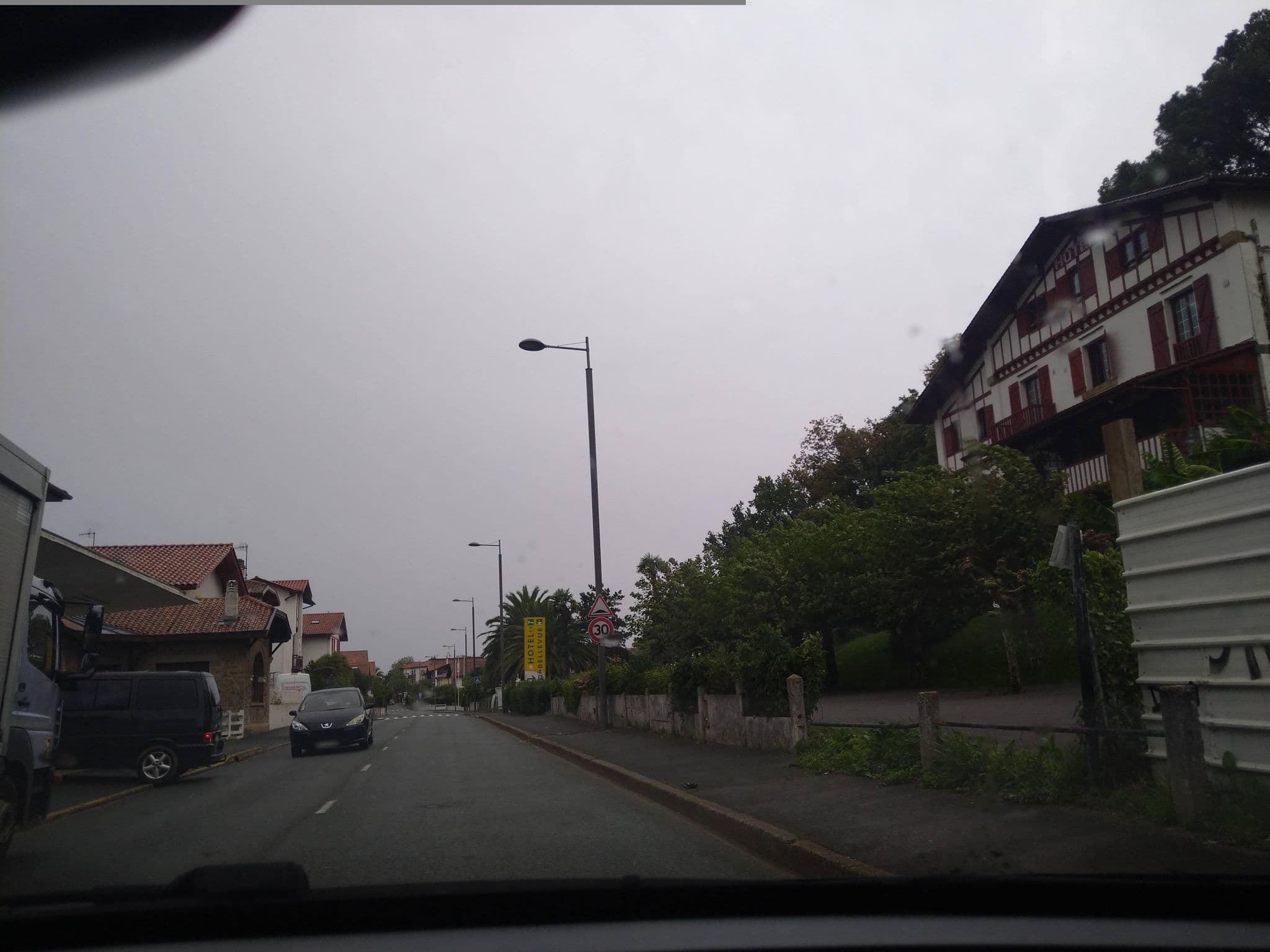 Street view near Bellevue, Hendaye — © floetcheto (CC BY-SA · Mapillary)