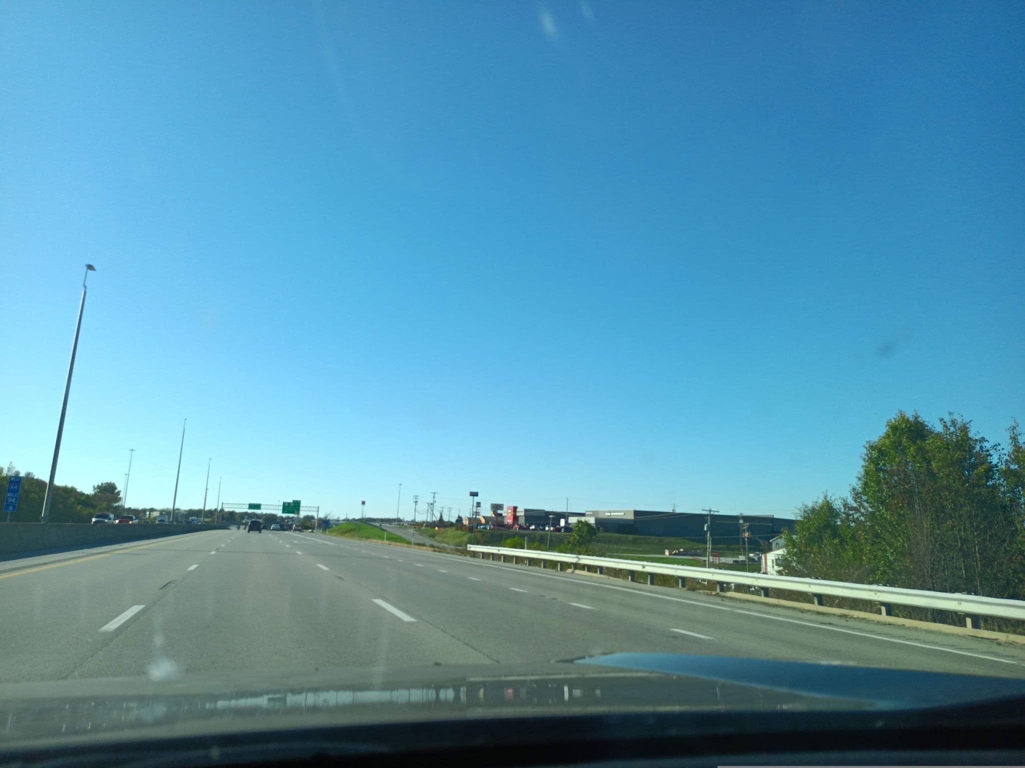 Street view near Super 8, Lexington-Fayette — © apmwa (CC BY-SA · Mapillary)