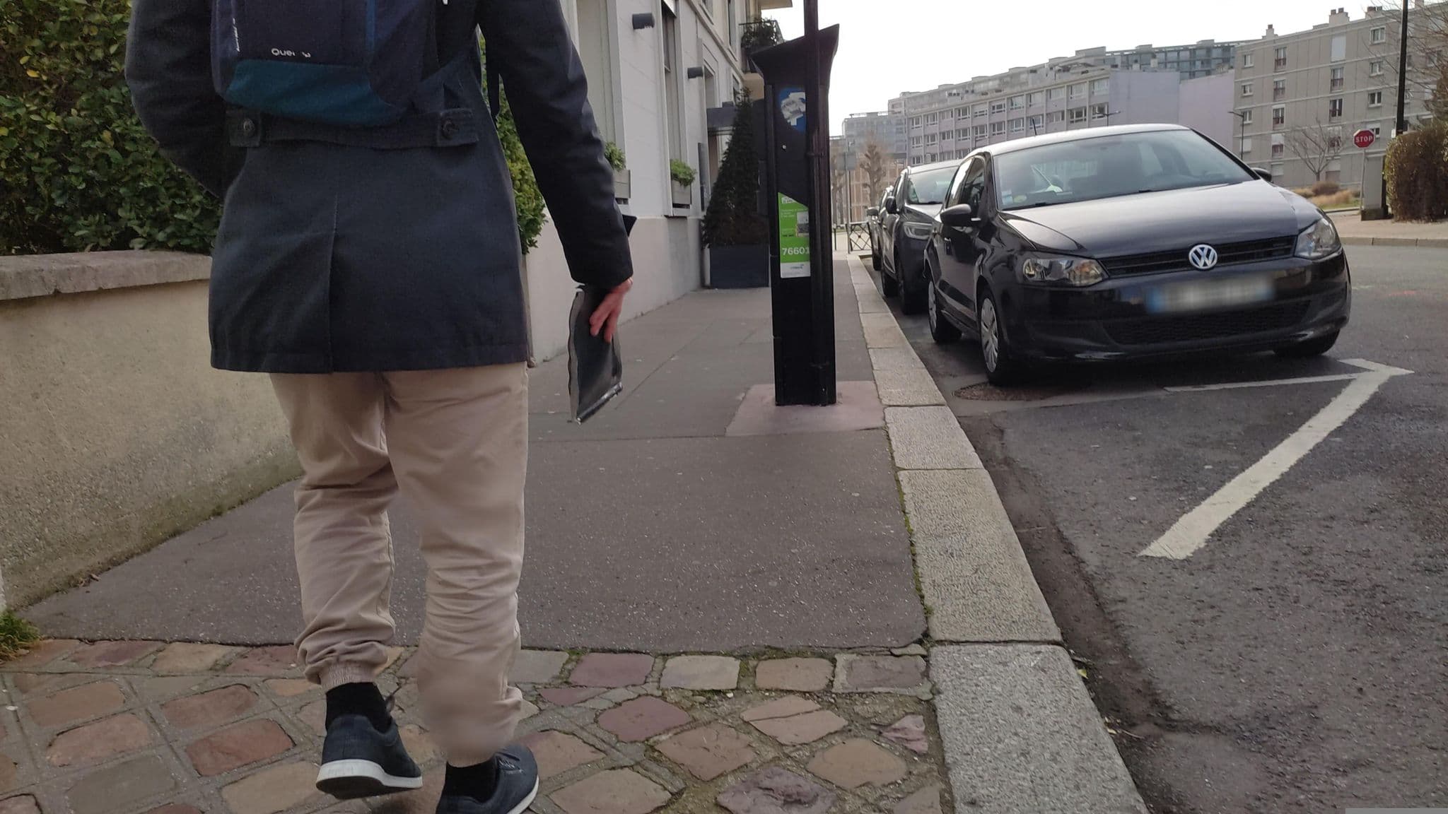 Street view near Hôtel et Spa Vent d'Ouest, Le Havre — © kritic (CC BY-SA · Mapillary)