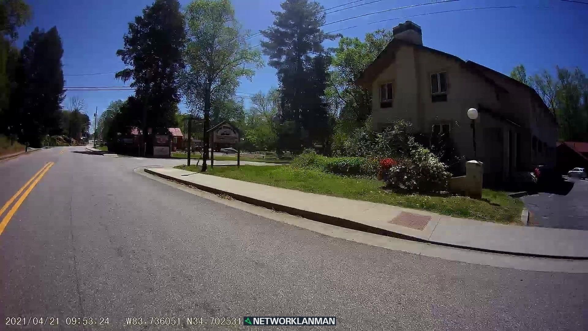 Street view near Hofbrau Riverfront Hotel- Helen, Clarkesville — © networklanman (CC BY-SA · Mapillary)
