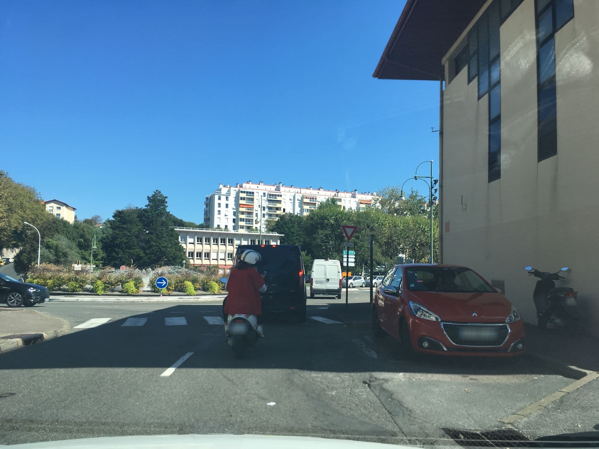 Street view near Jules Verne, Biarritz — © mappy_sa (CC BY-SA · Mapillary)