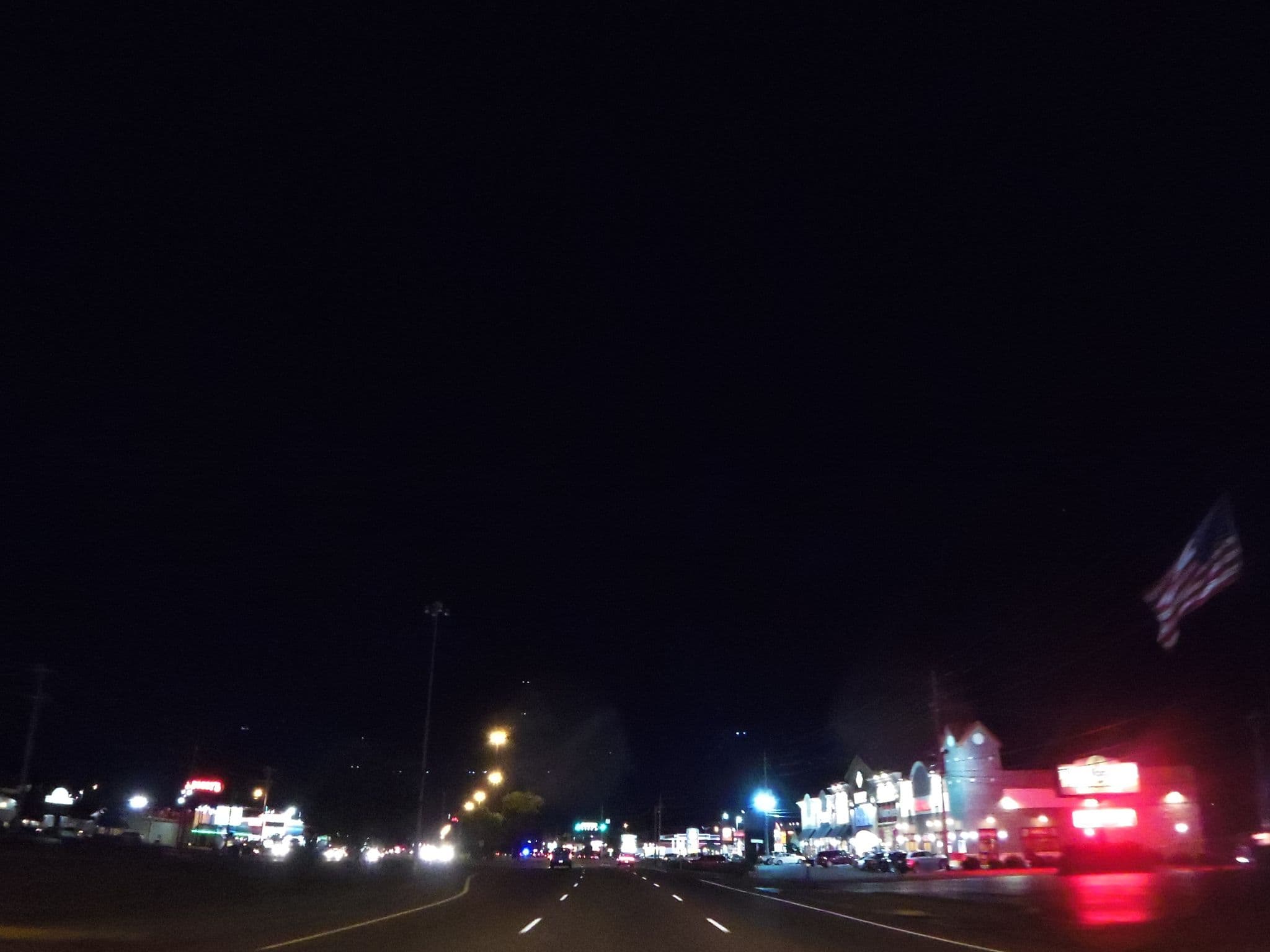 Street view near Lazy Bear Inn, Pigeon Forge — © allen (CC BY-SA · Mapillary)
