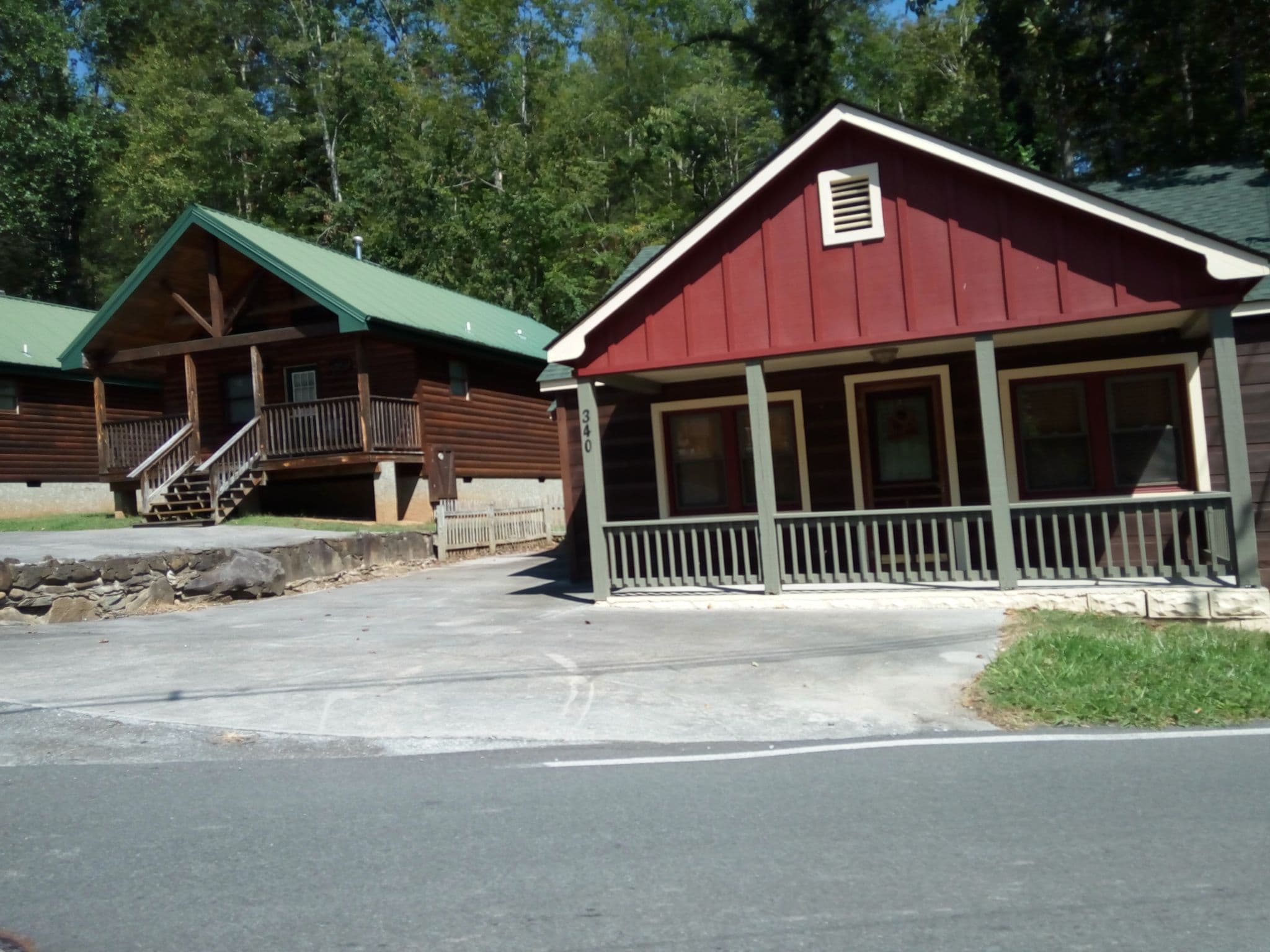 Street view near The Conkle's Magical Mountain Cabin, Gatlinburg — © mapfool (CC BY-SA · Mapillary)