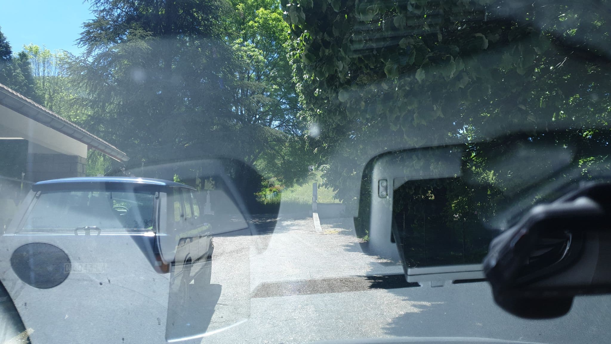 Street view near Auberge Les Trois Seigneurs, Saint-Girons — © axelf8409 (CC BY-SA · Mapillary)
