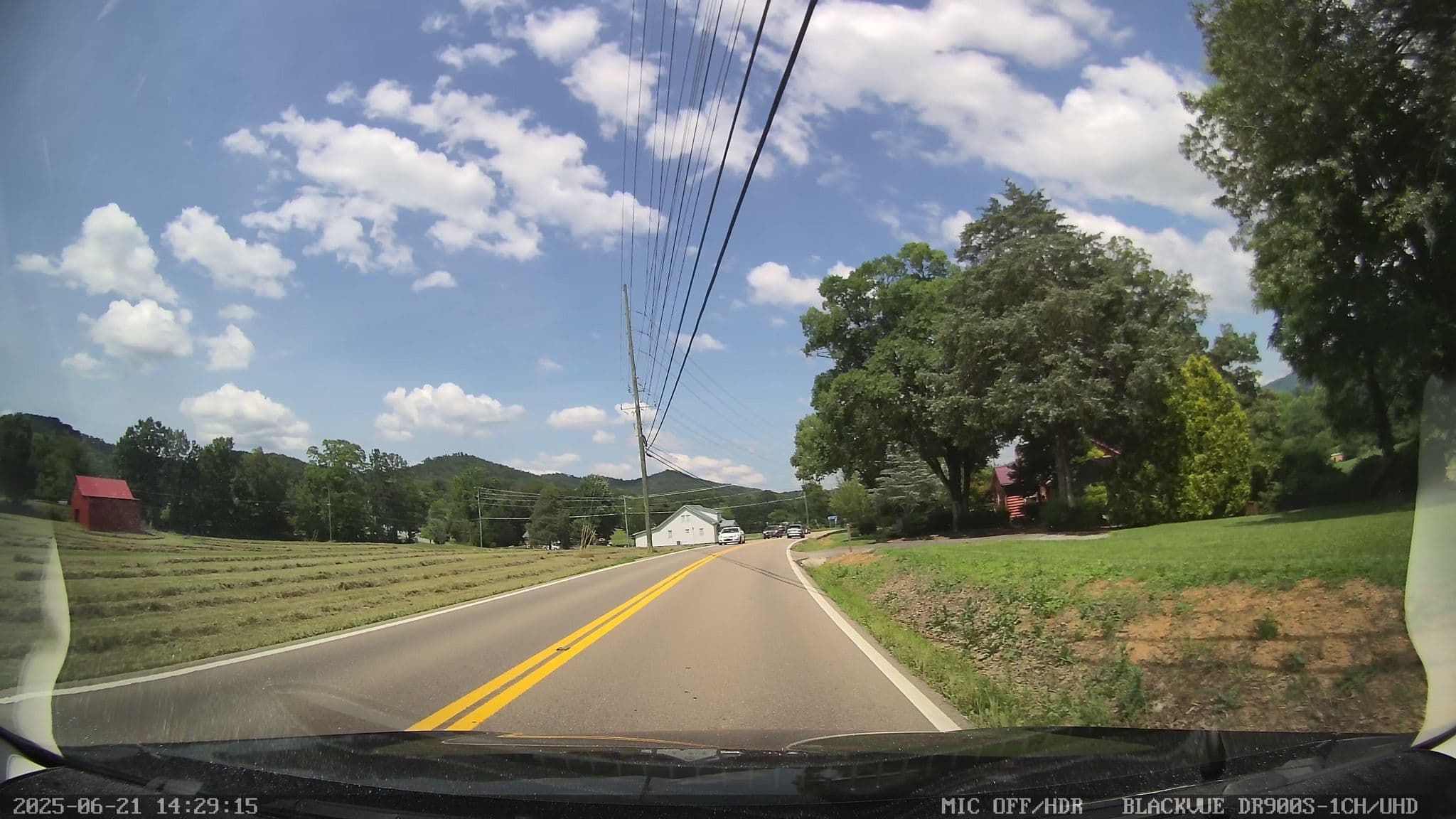 Street view near Moose Creek Crossing, Pigeon Forge — © smichae (CC BY-SA · Mapillary)