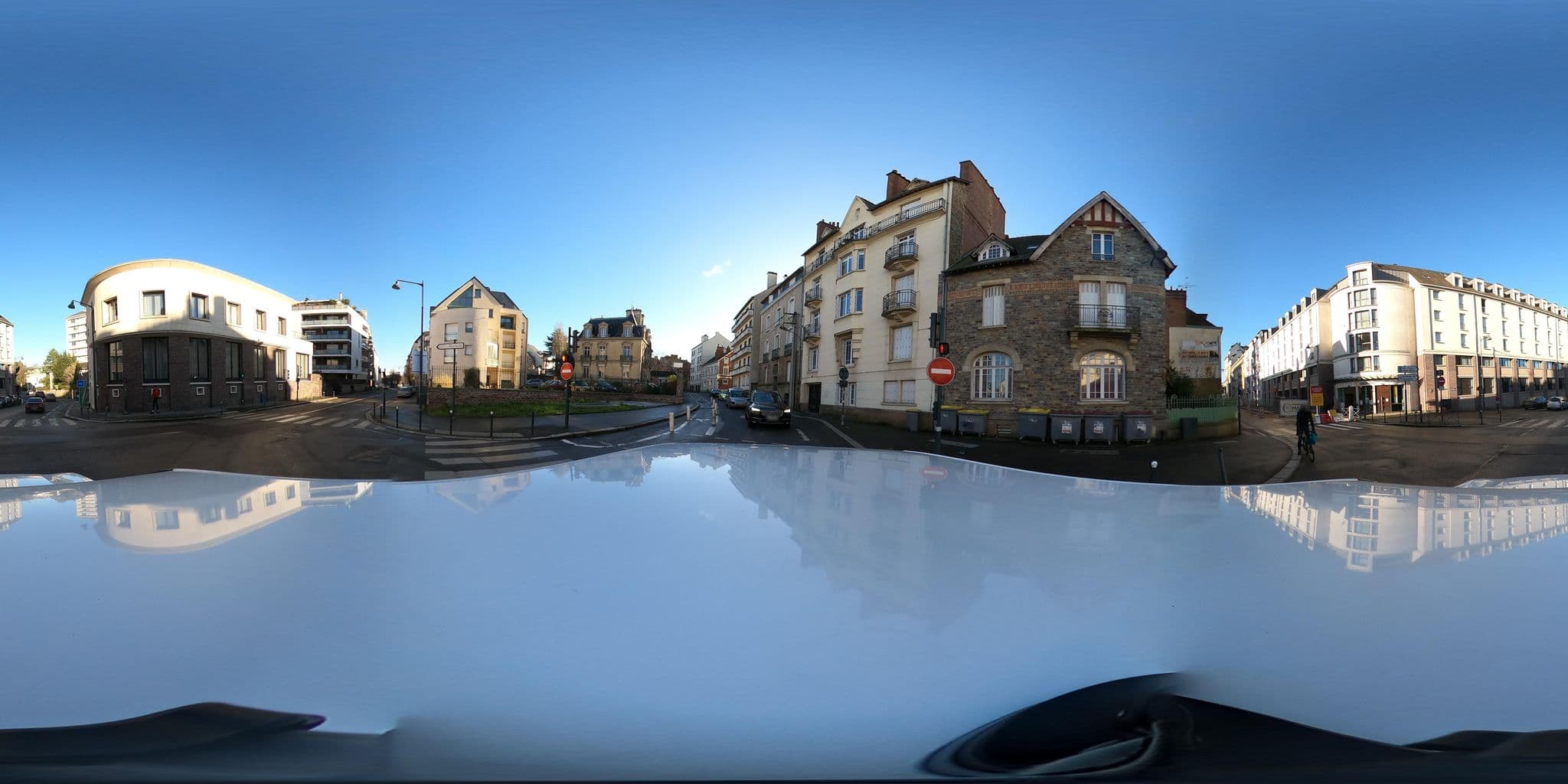 Street view near Aparthotel Adagio Access Rennes Centre, Rennes — © Caramel (CC BY-SA · Mapillary)