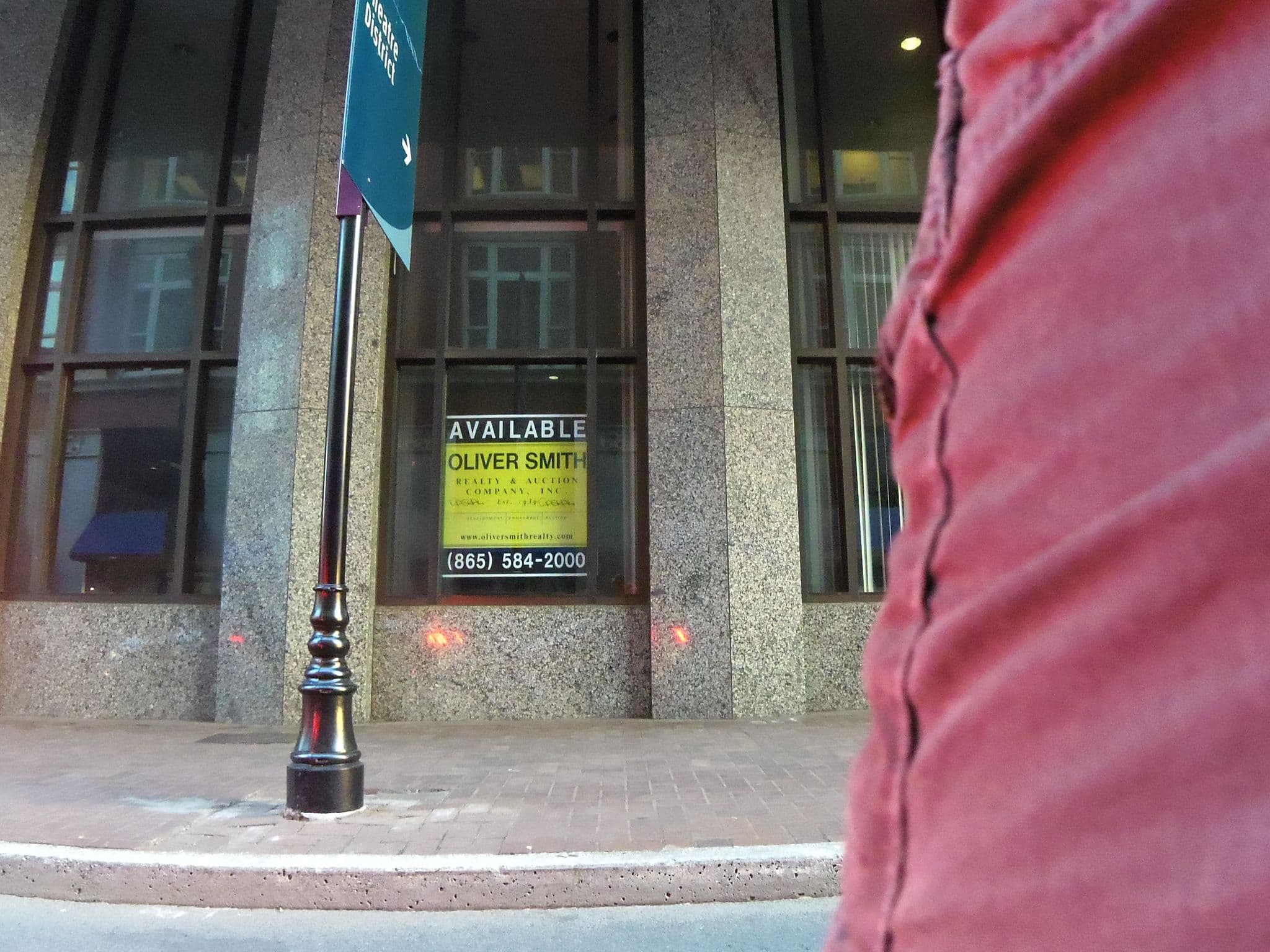 Street view near Embassy Suites, Knoxville — © allen (CC BY-SA · Mapillary)