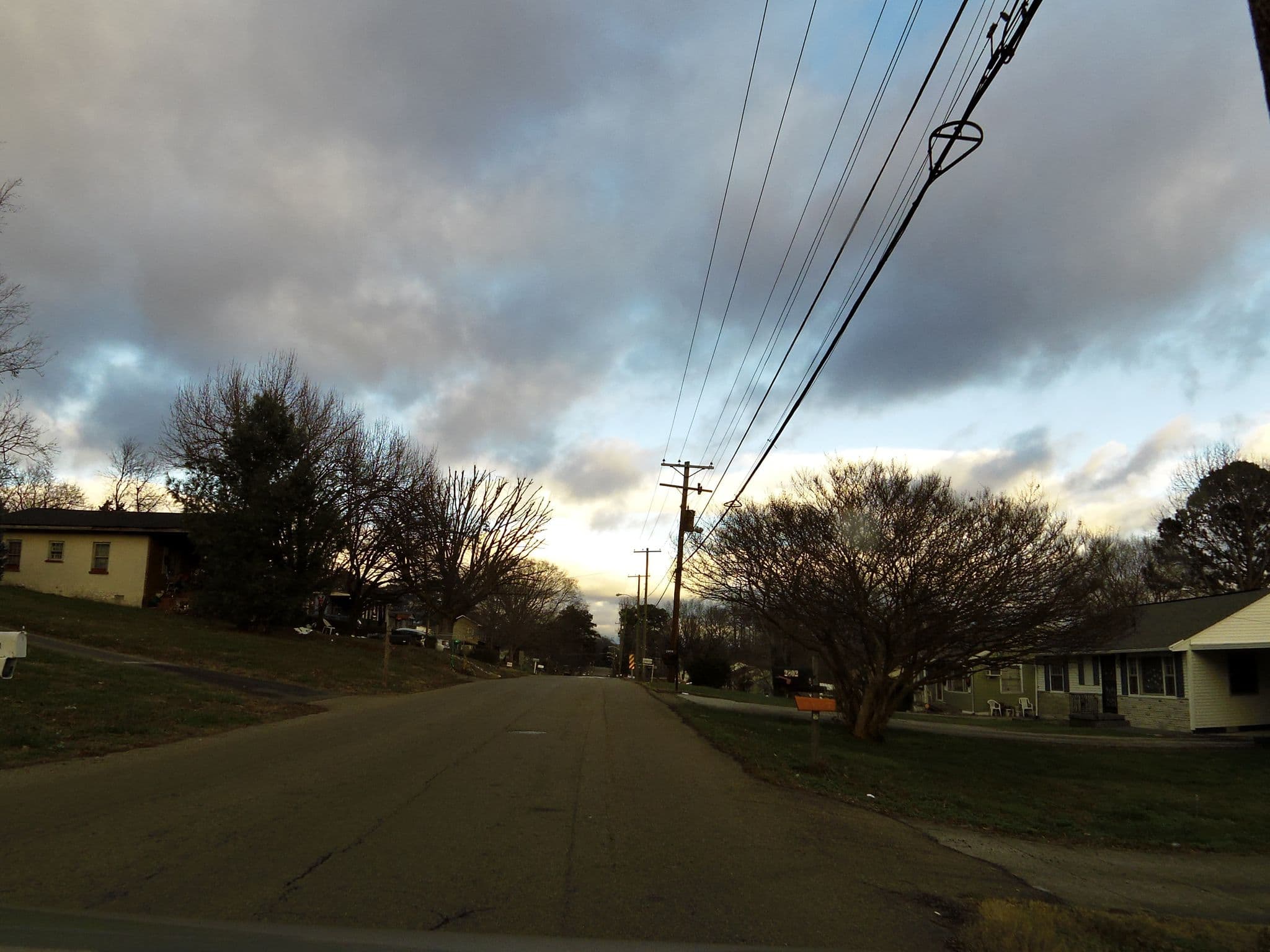 Street view near Shane's Room, Knoxville — © allen (CC BY-SA · Mapillary)