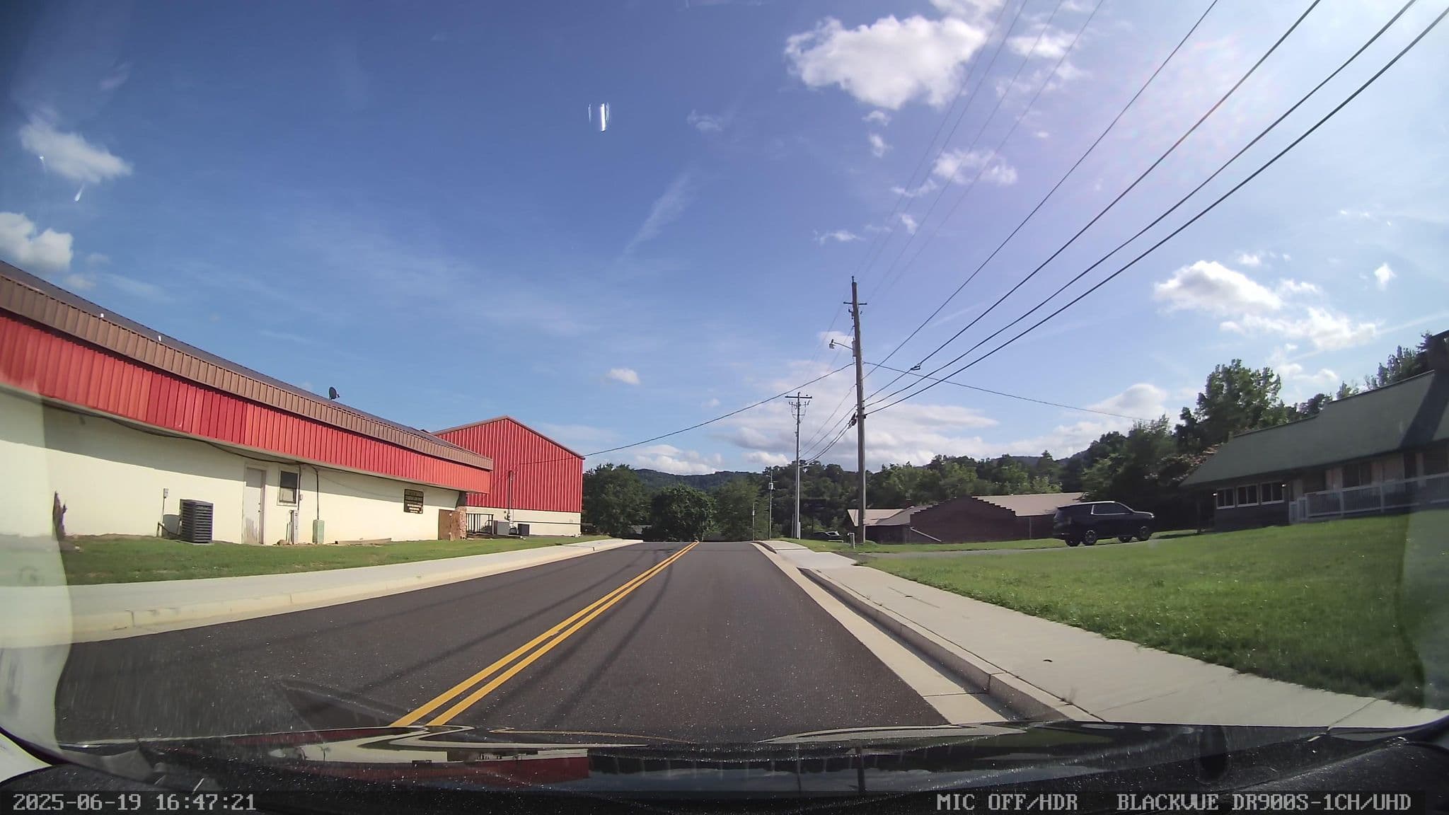 Street view near Lazy Days Cabin, Pigeon Forge — © smichae (CC BY-SA · Mapillary)