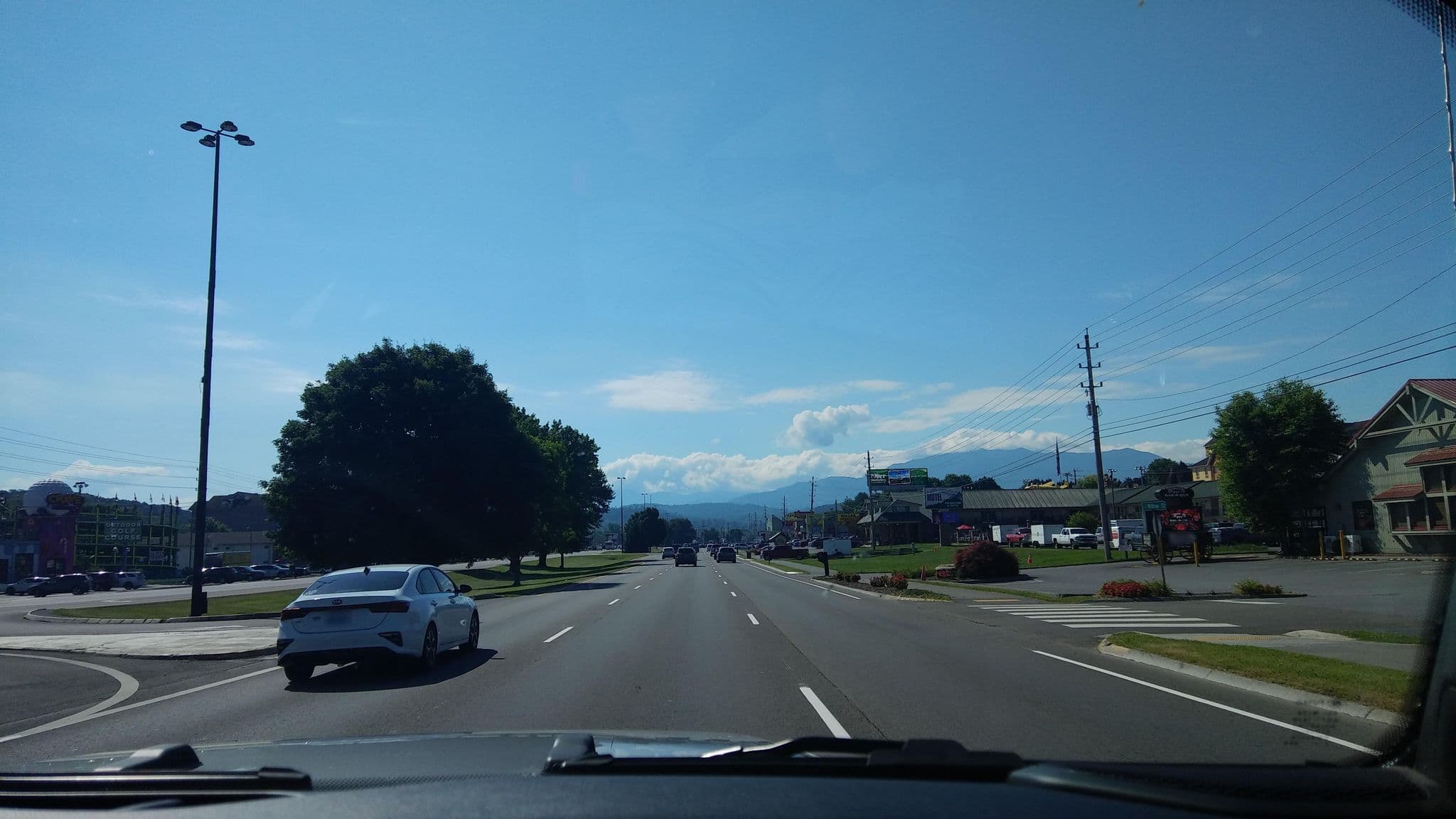 Street view near Zzz  Land, Pigeon Forge — © jacklehoullier (CC BY-SA · Mapillary)