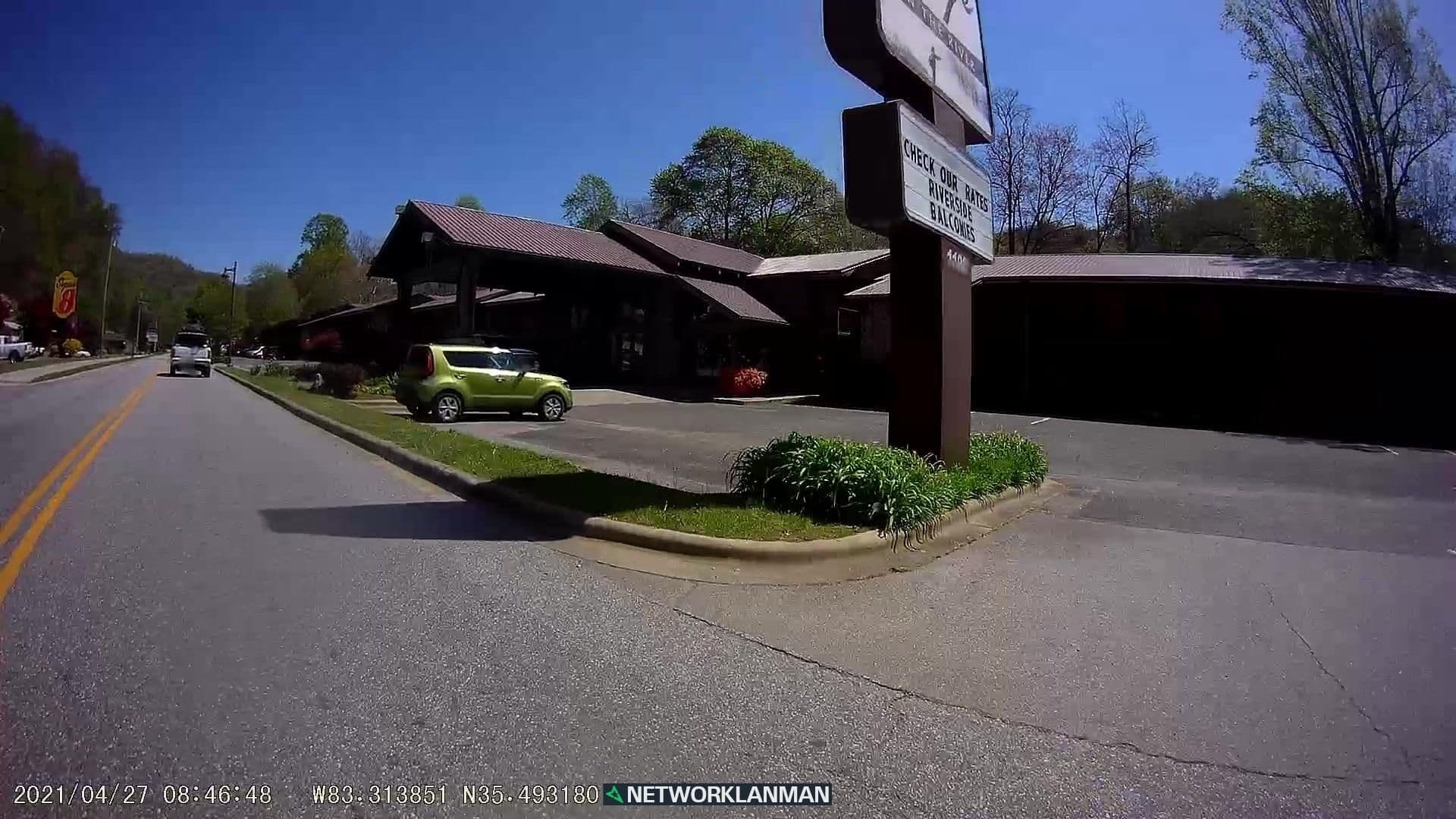 Street view near Wyndham Hotels & Resorts, Bryson City — © networklanman (CC BY-SA · Mapillary)