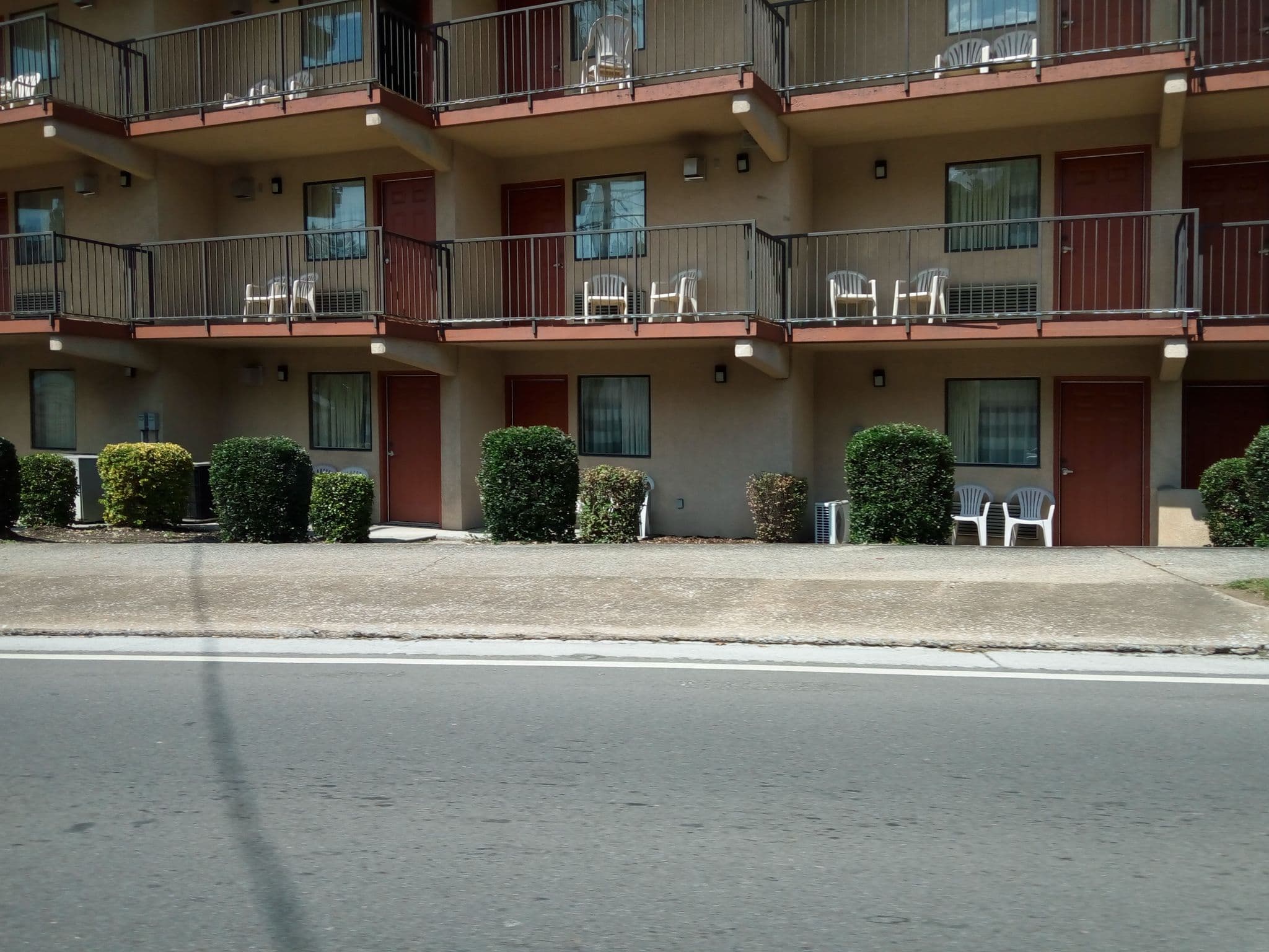 Street view near Sleep Inn, Gatlinburg — © mapfool (CC BY-SA · Mapillary)