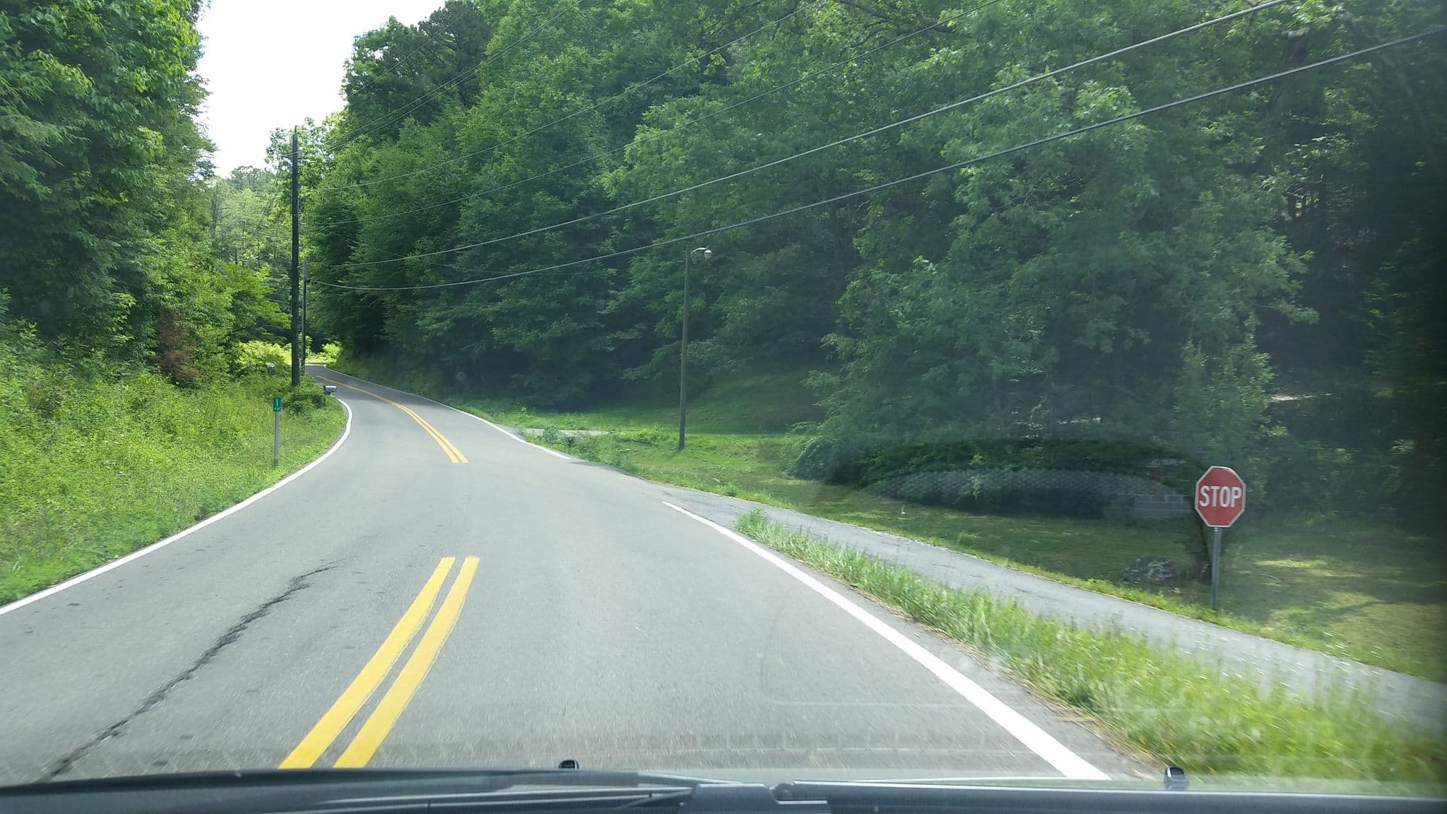 Street view near Heritage Hollow, Gatlinburg — © dgearhart (CC BY-SA · Mapillary)
