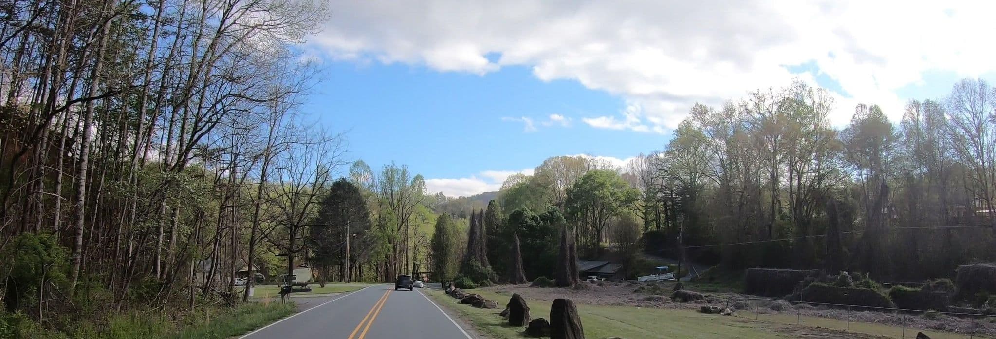 Street view near Warrior Motel, Bryson City — © networklanman (CC BY-SA · Mapillary)