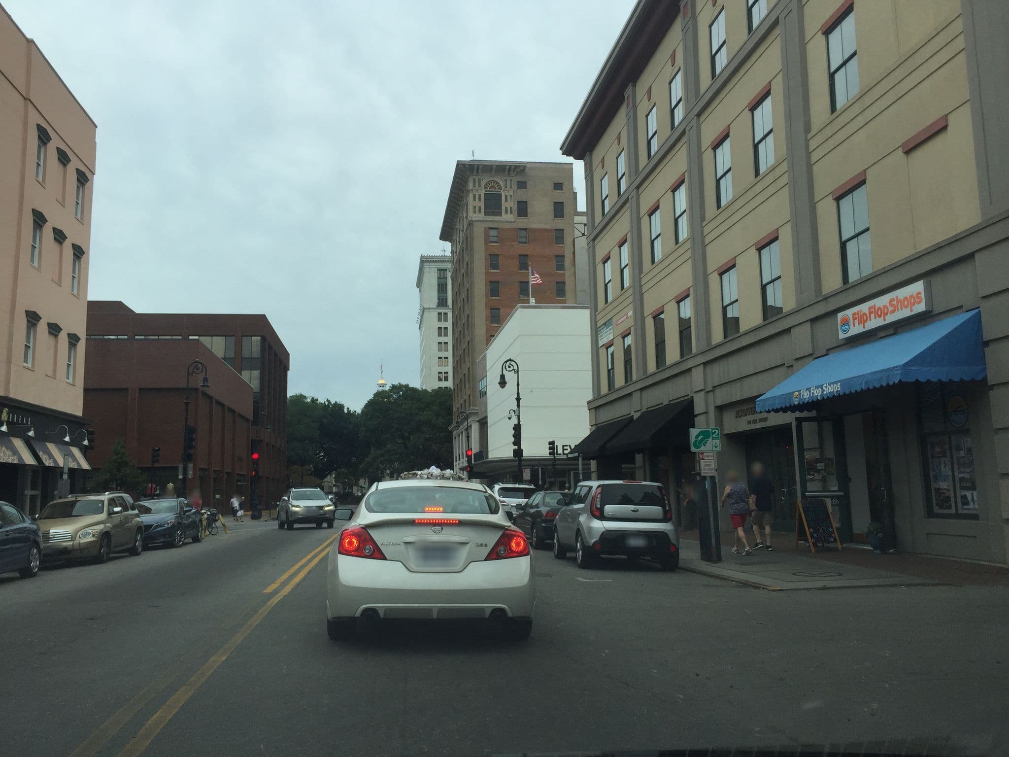 Street view near Sonder The Altmayer, Savannah — © davegis (CC BY-SA · Mapillary)