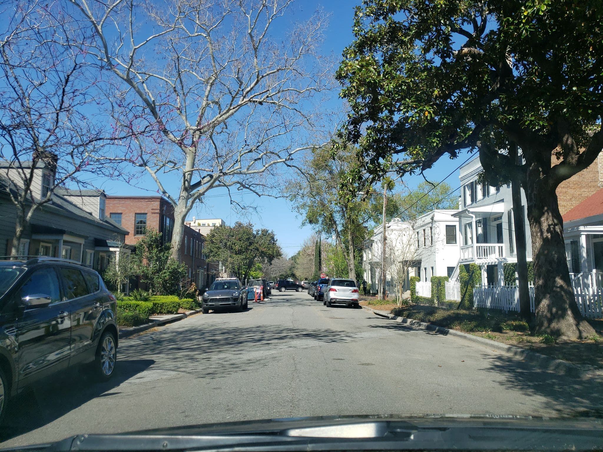Street view near Captain's Quarters, Savannah — © davegis (CC BY-SA · Mapillary)