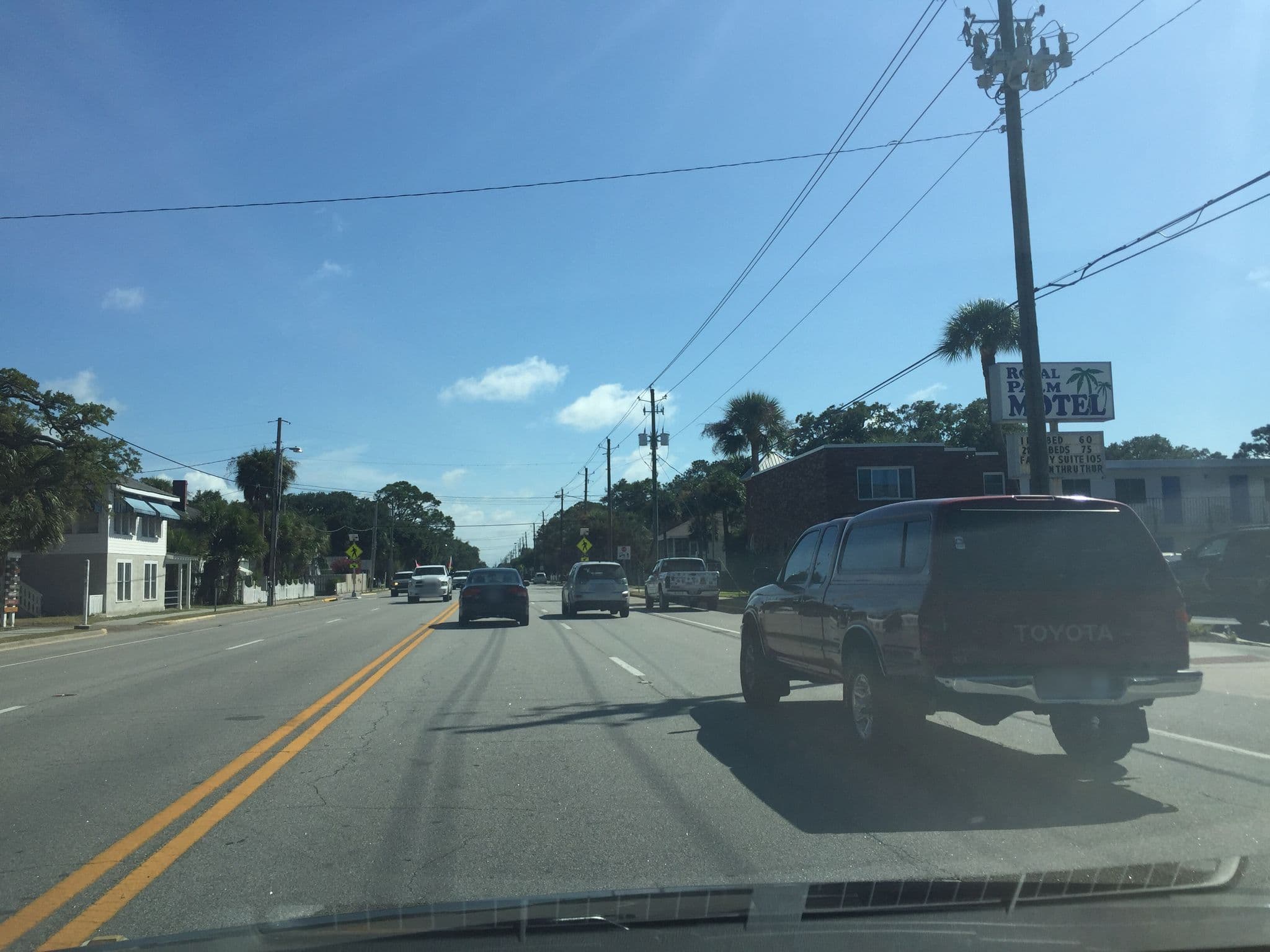 Street view near Royal Palm Motel, Tybee Island — © davegis (CC BY-SA · Mapillary)