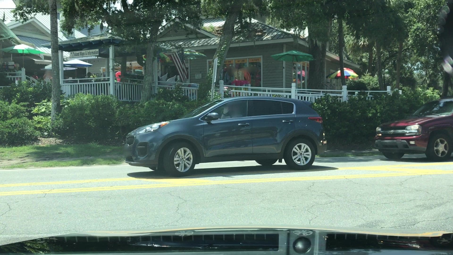 Street view near The Breakers, Hilton Head Island — © lvl5 (CC BY-SA · Mapillary)