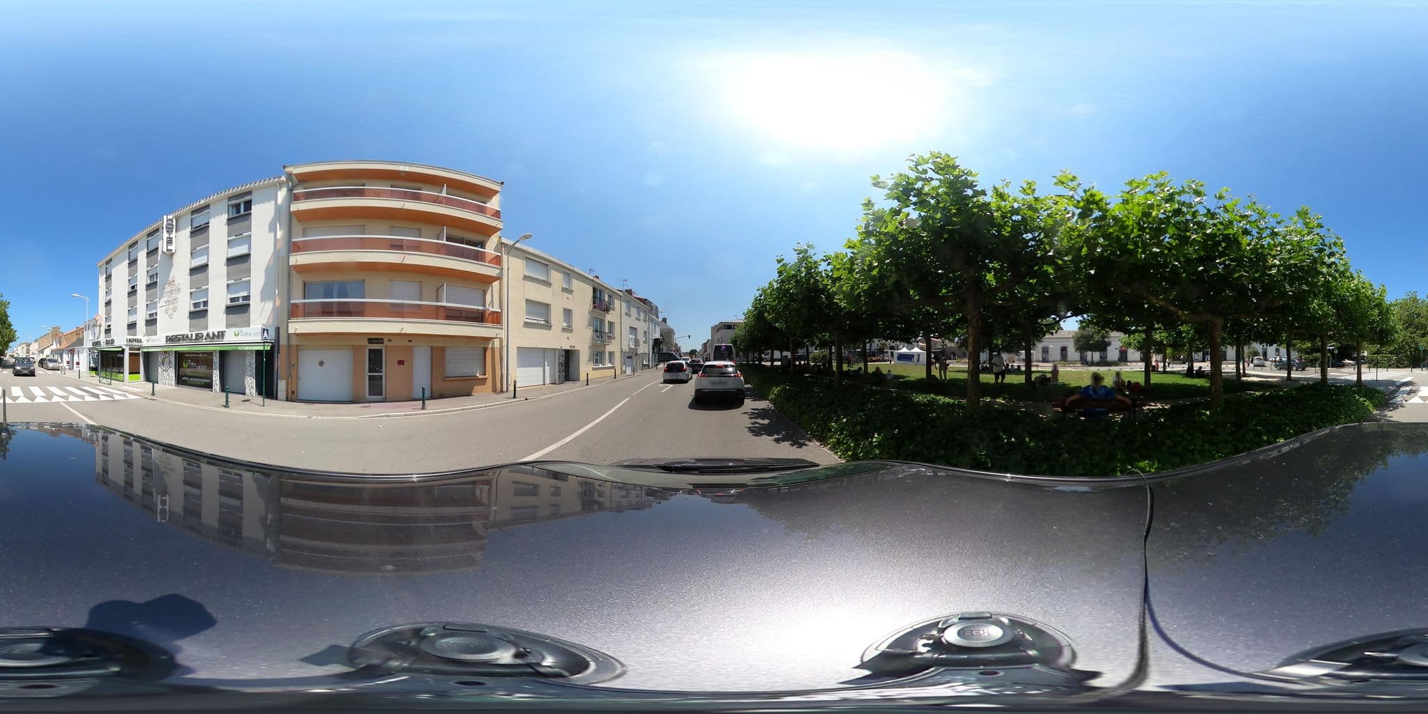 Street view near Citôtel Le Chêne Vert, Les Sables-d'Olonne — © u4y0u (CC BY-SA · Mapillary)