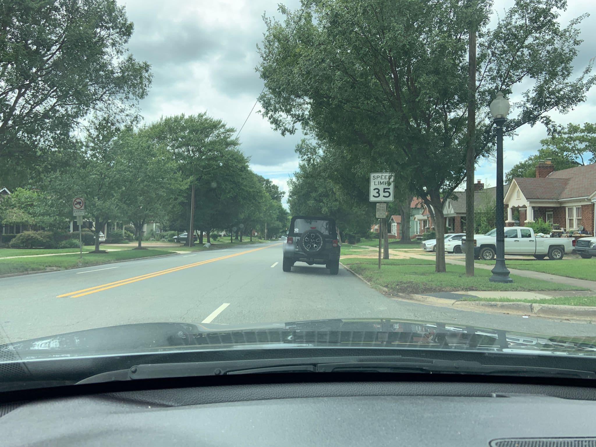Street view near BK's Bed & Breakfast, Charlotte — © k_buckenmeyer (CC BY-SA · Mapillary)