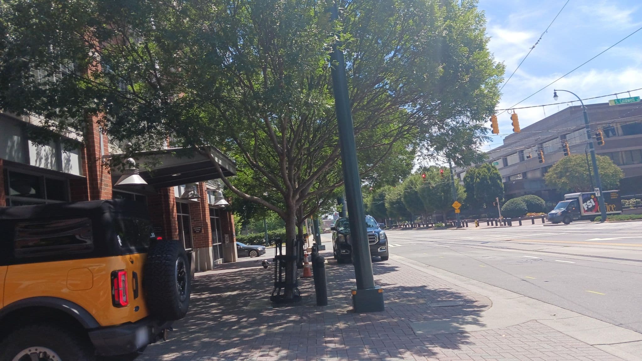 Street view near Hotel Sierra, Charlotte — © JordanAnderson (CC BY-SA · Mapillary)