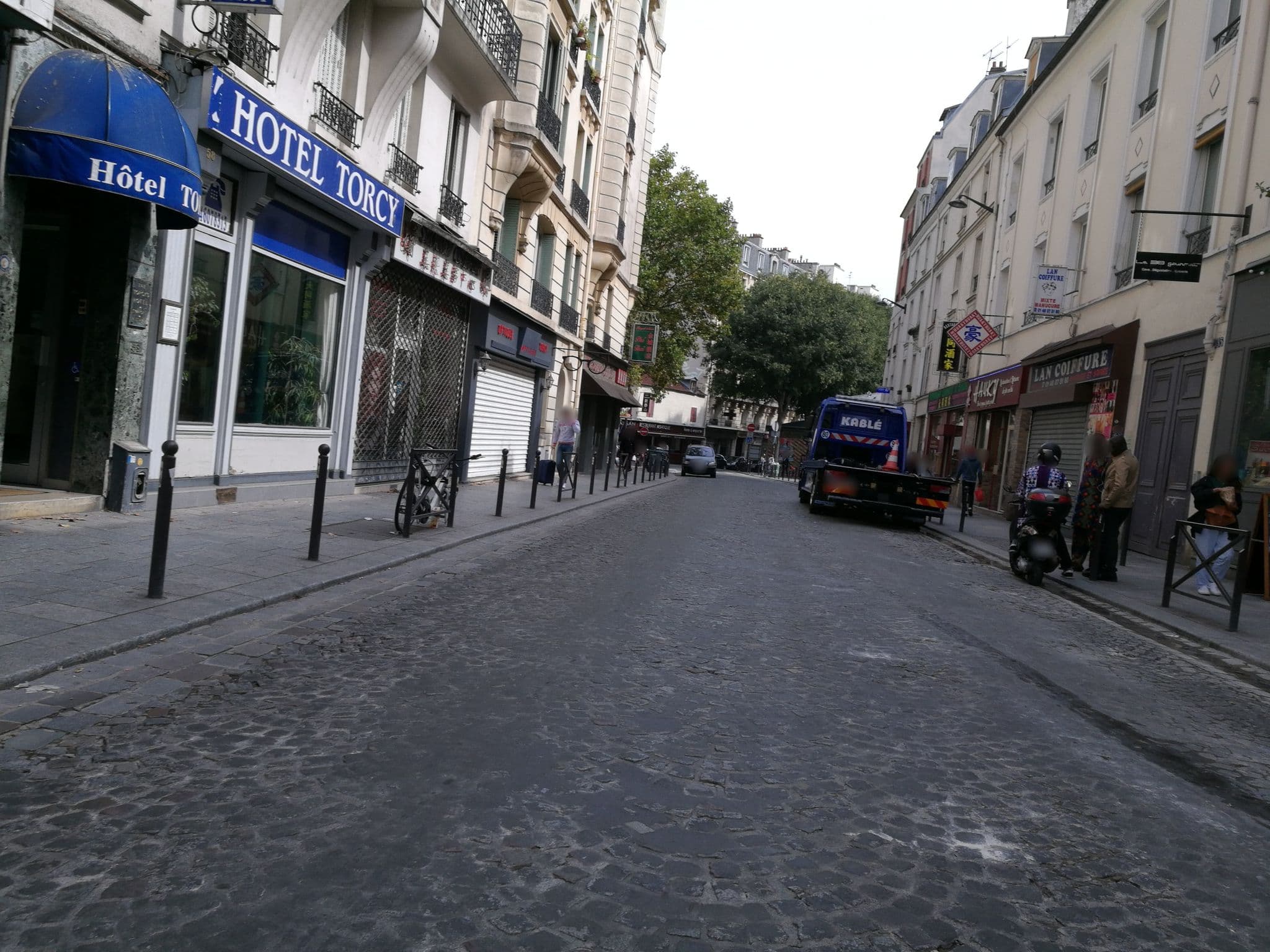 Street view near Hôtel Torcy, Paris 18 Buttes-Montmartre — © lga (CC BY-SA · Mapillary)