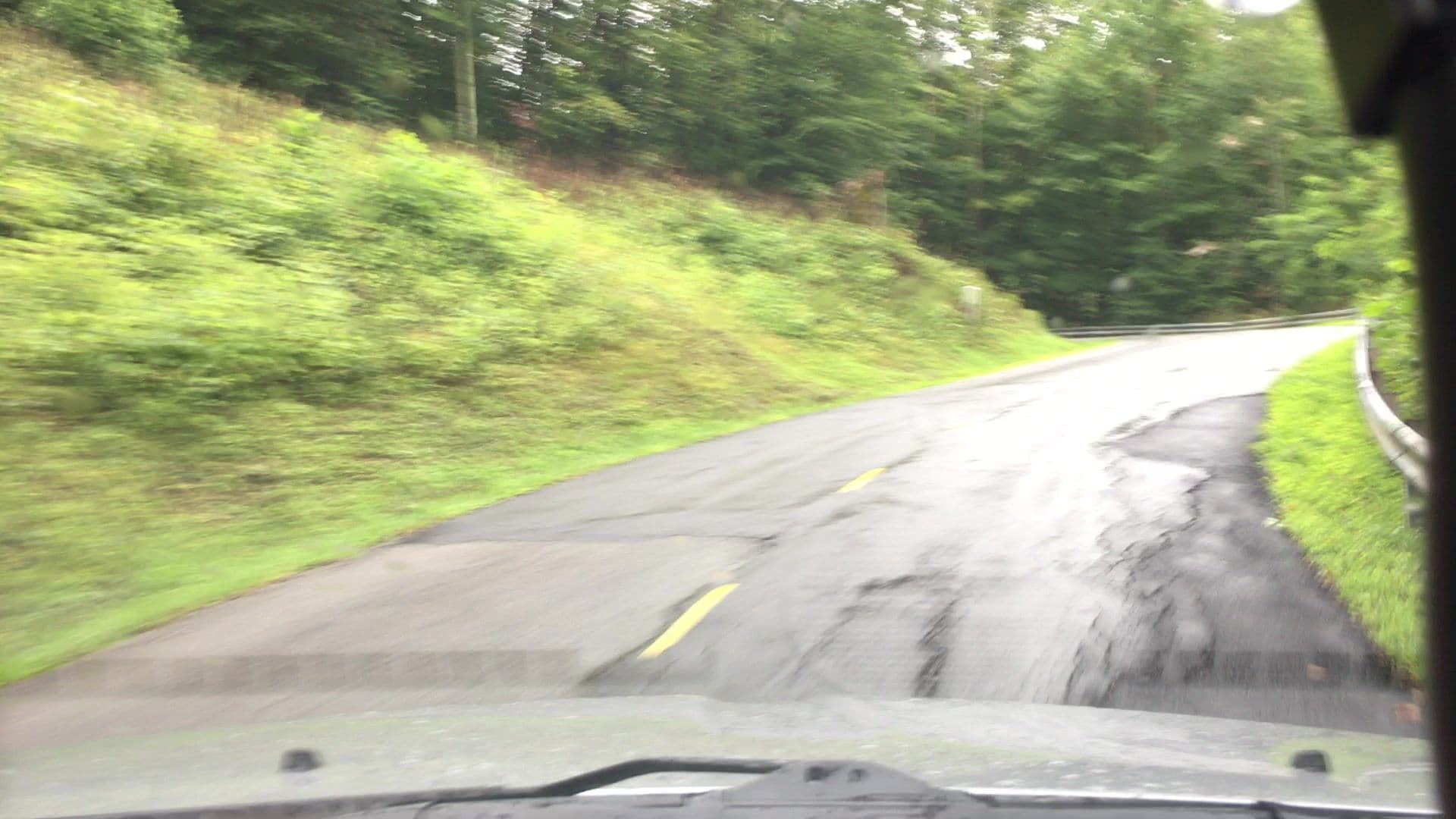 Street view near NC Penny Lane Mountain Holidays, Mars Hill — © lvl5 (CC BY-SA · Mapillary)