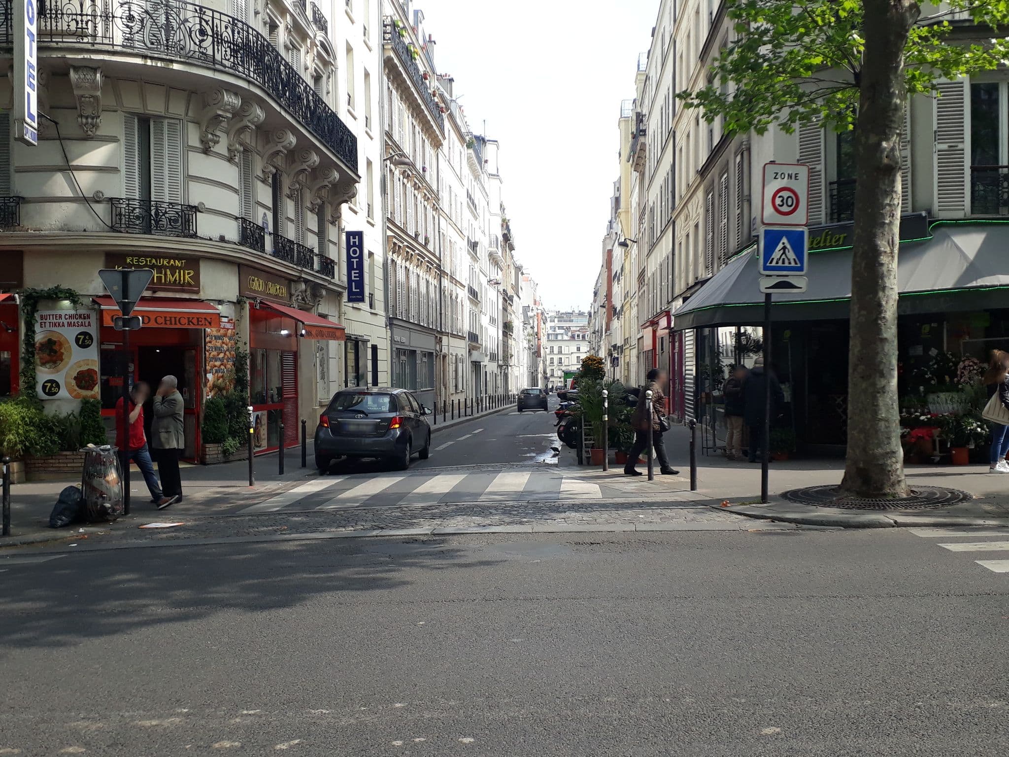 Street view near ibis Styles Paris Batignolles, Paris 17 Batignolles-Monceau — © laurentlouf (CC BY-SA · Mapillary)