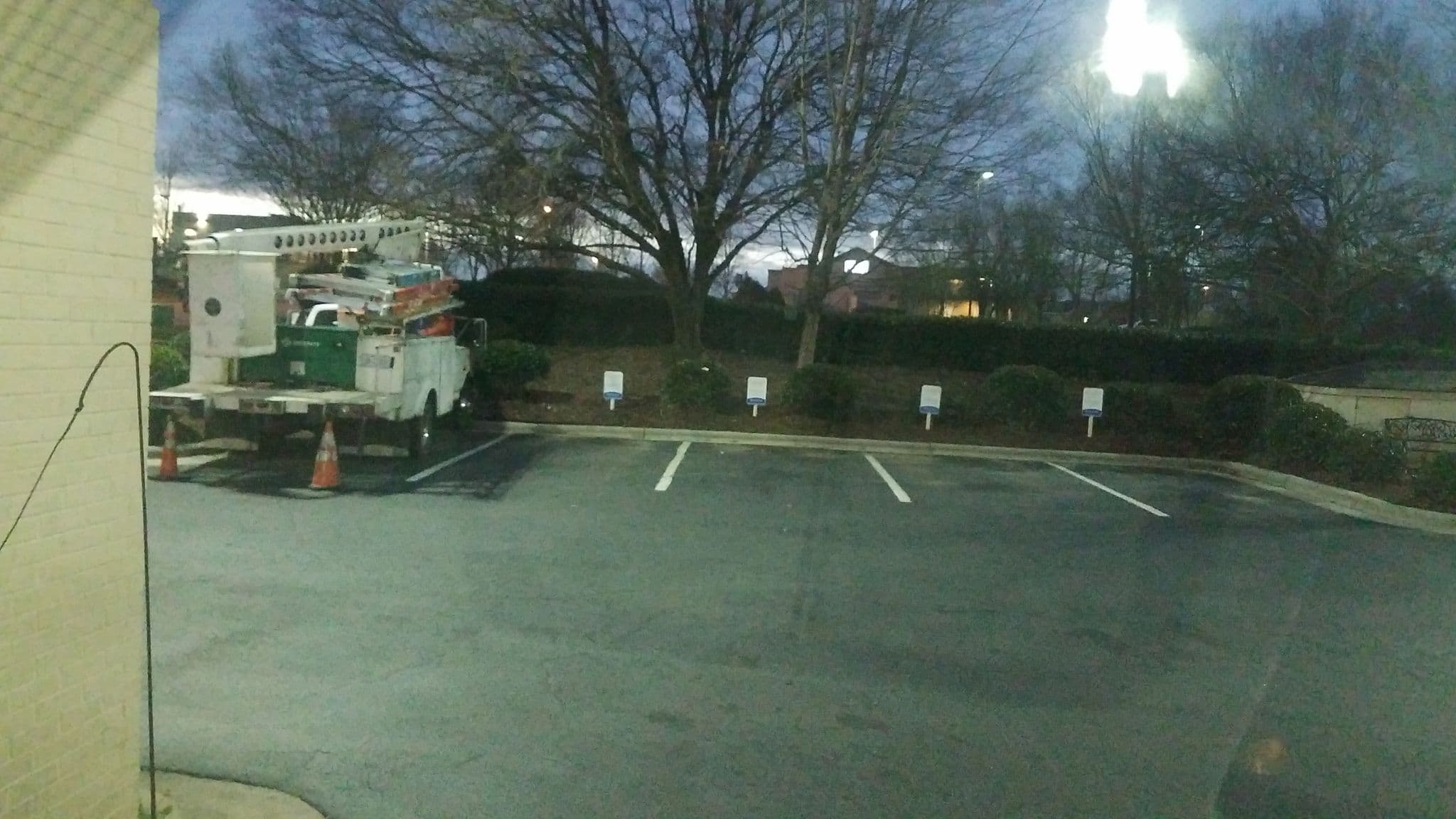 Street view near Choice Hotels, Huntersville — © jbthemilker (CC BY-SA · Mapillary)
