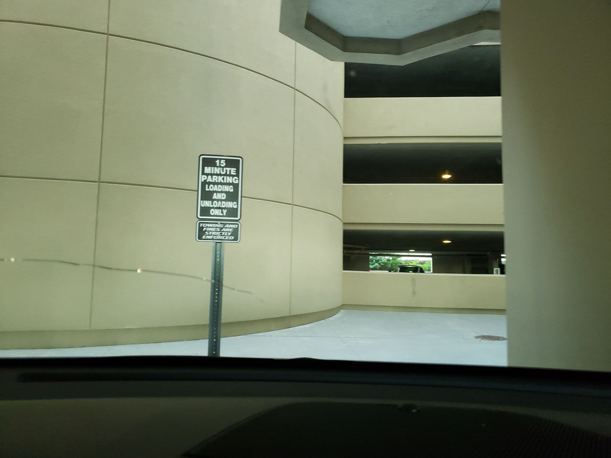 Street view near North Beach Towers, North Myrtle Beach — © guyutetube (CC BY-SA · Mapillary)