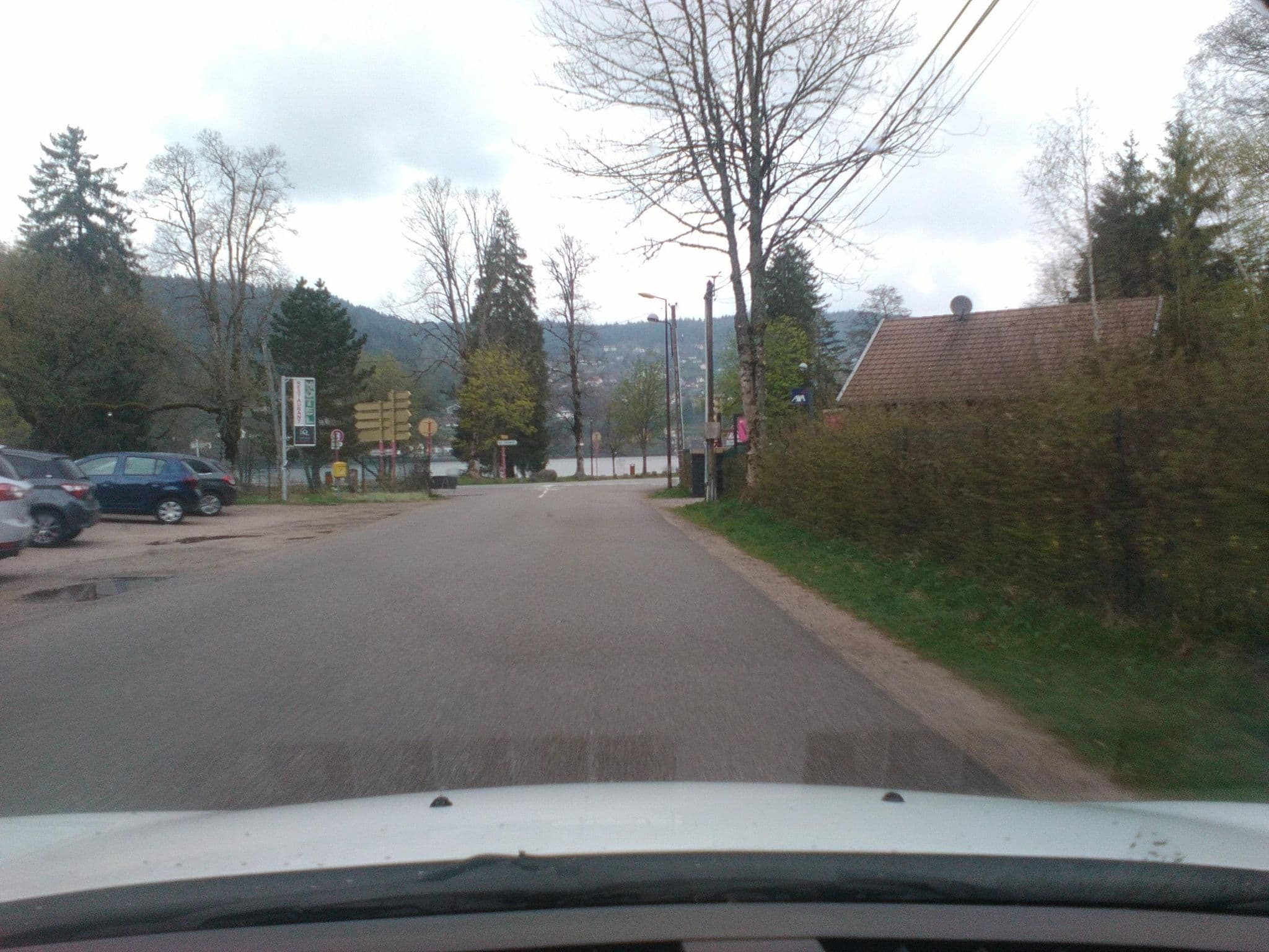 Street view near Hôtel L'Écho du Lac, Gérardmer — © blup (CC BY-SA · Mapillary)