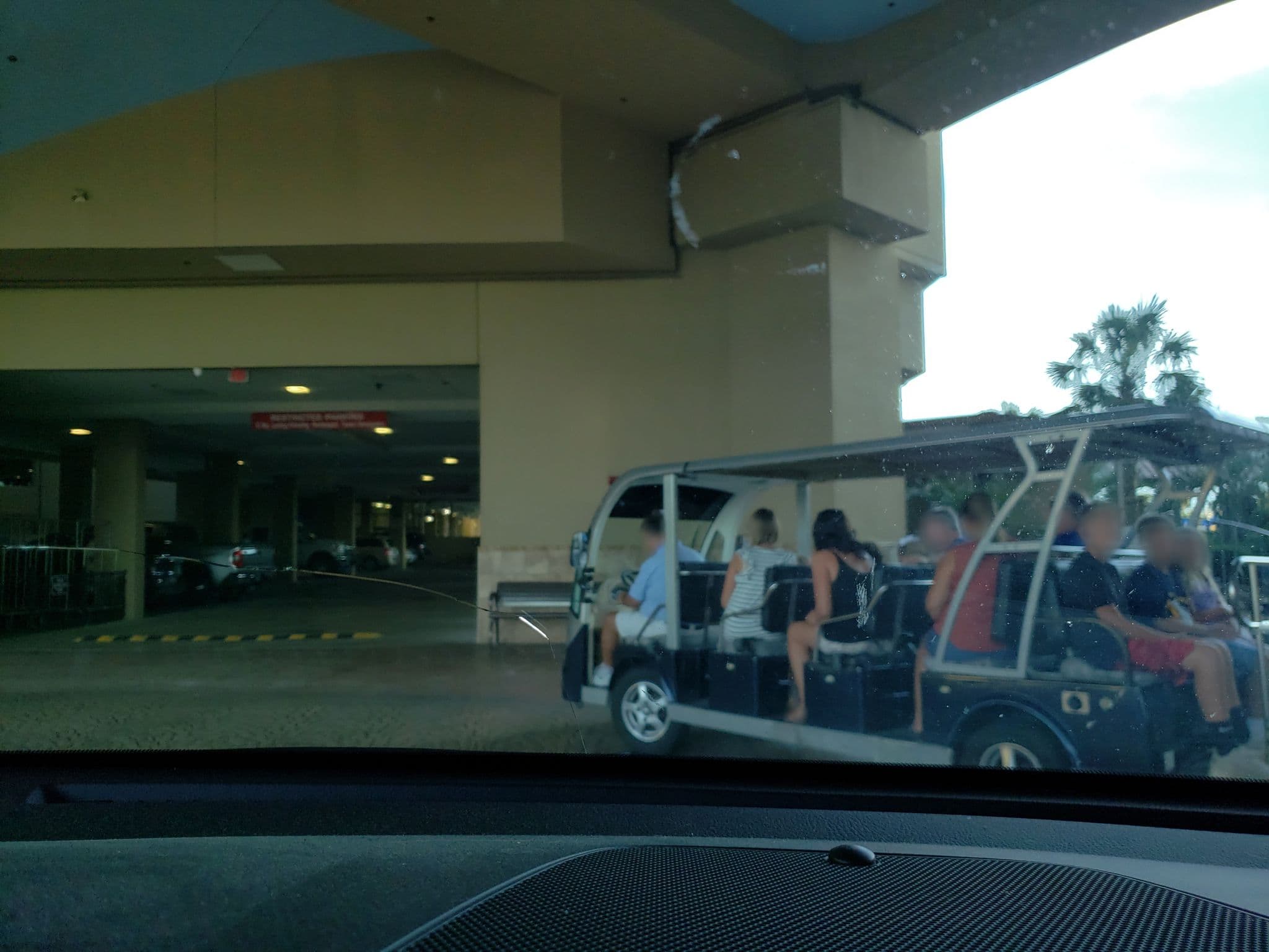 Street view near North Beach Towers, North Myrtle Beach — © guyutetube (CC BY-SA · Mapillary)