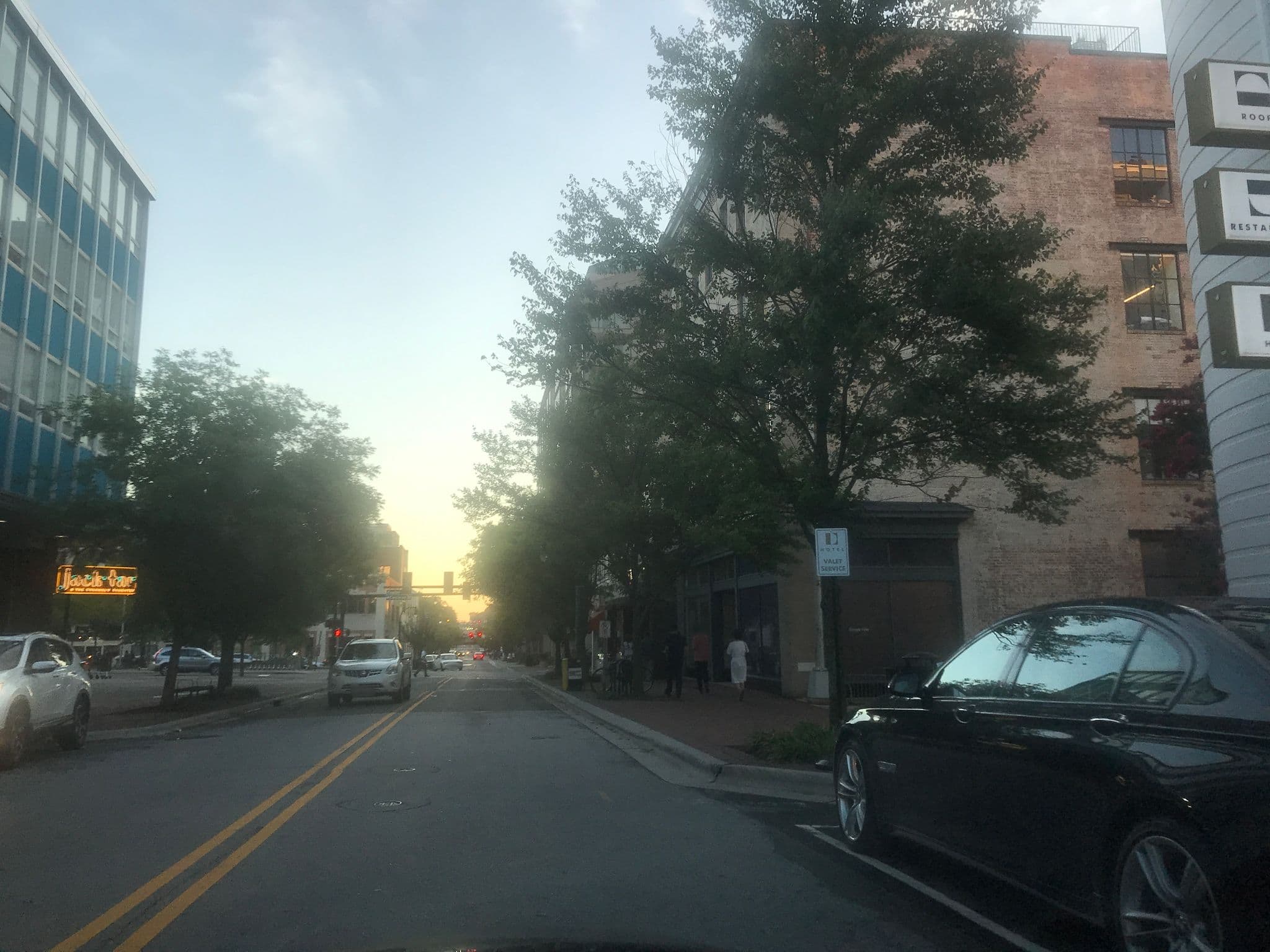 Street view near jack tar hotel, Durham — © _jcaruso (CC BY-SA · Mapillary)