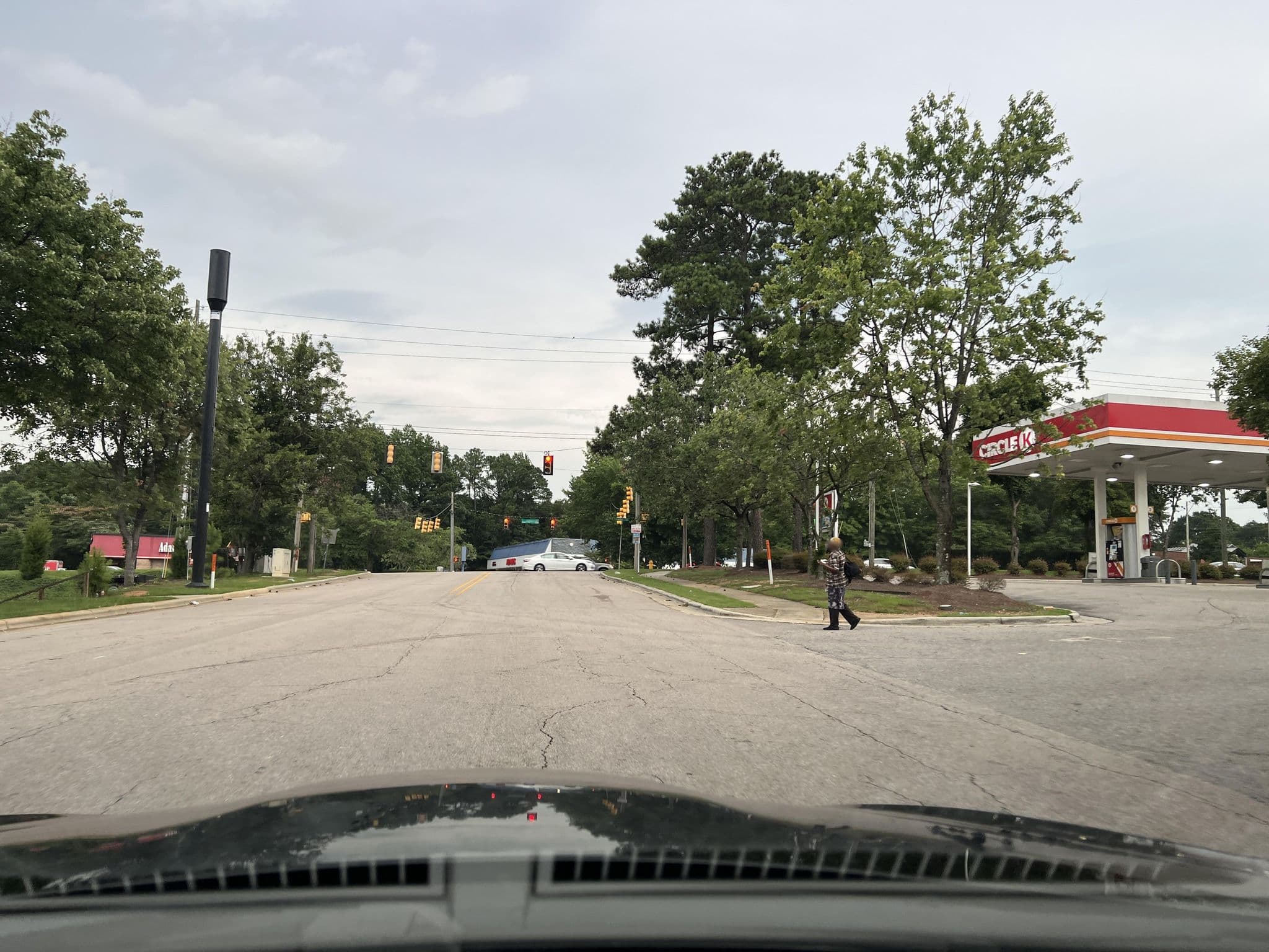 Street view near Super 8, Raleigh — © _jcaruso (CC BY-SA · Mapillary)