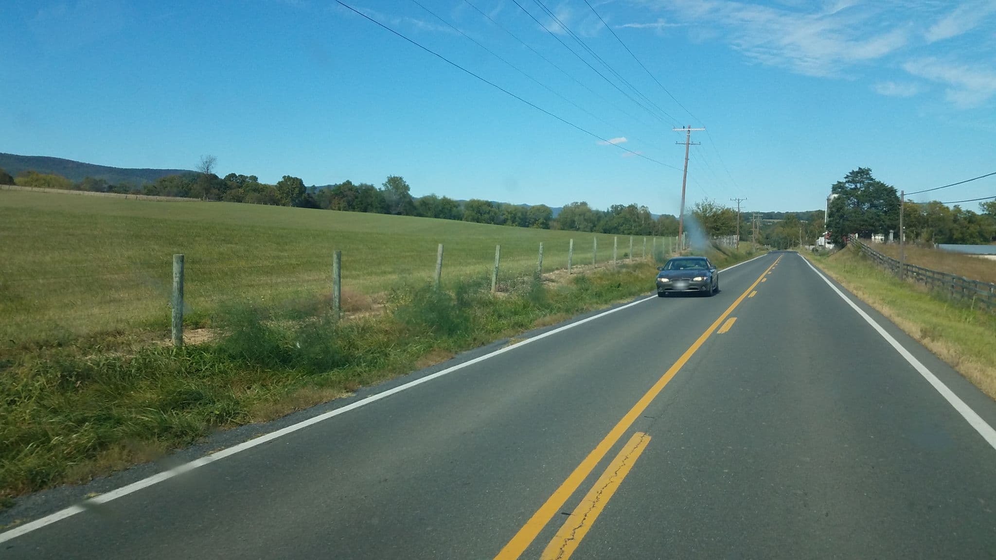 Street view near Woodland Magic, Luray — © jbthemilker (CC BY-SA · Mapillary)
