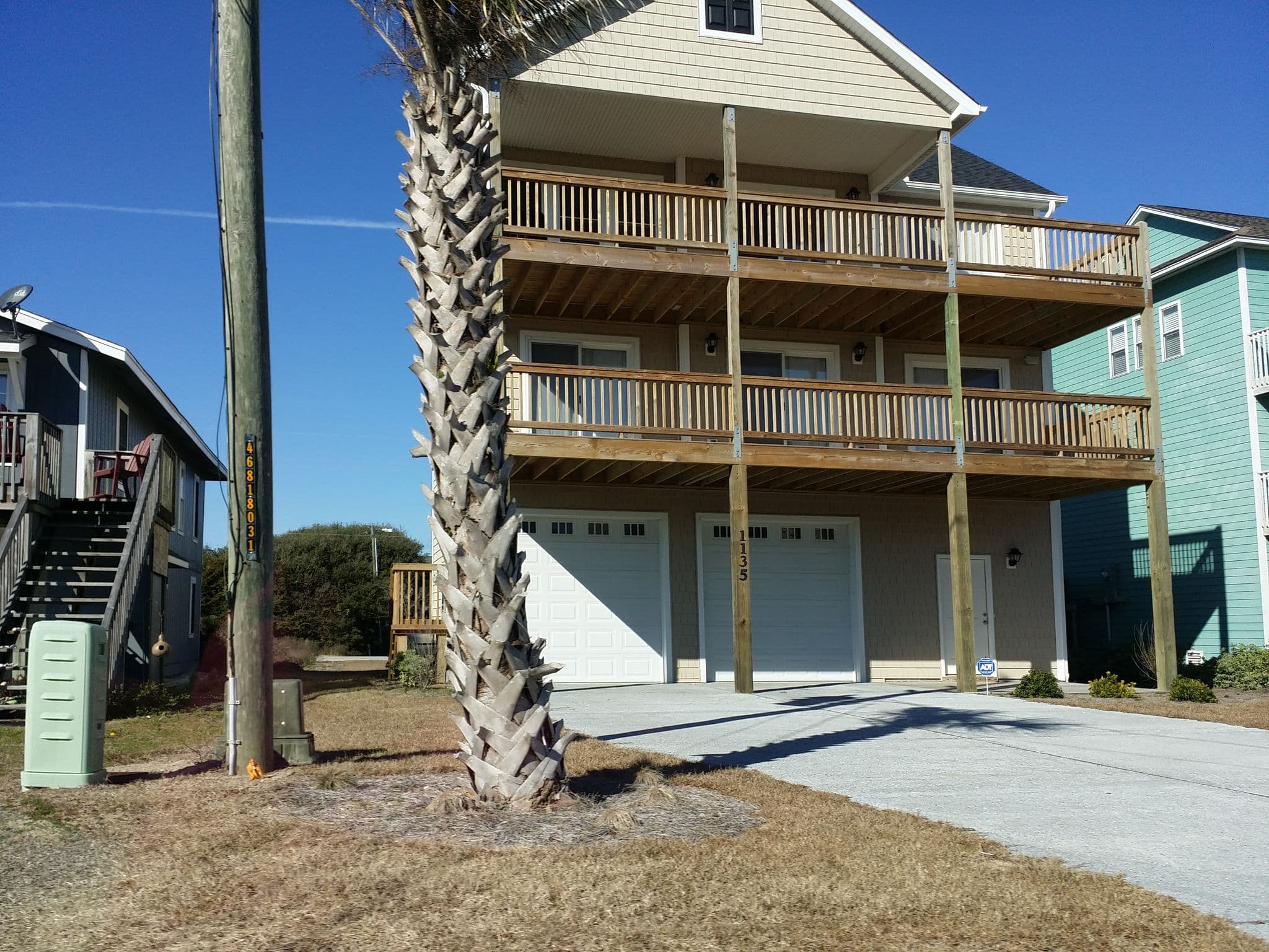 Street view near Snyder Haus, Surf City — © oddityoverseer13 (CC BY-SA · Mapillary)