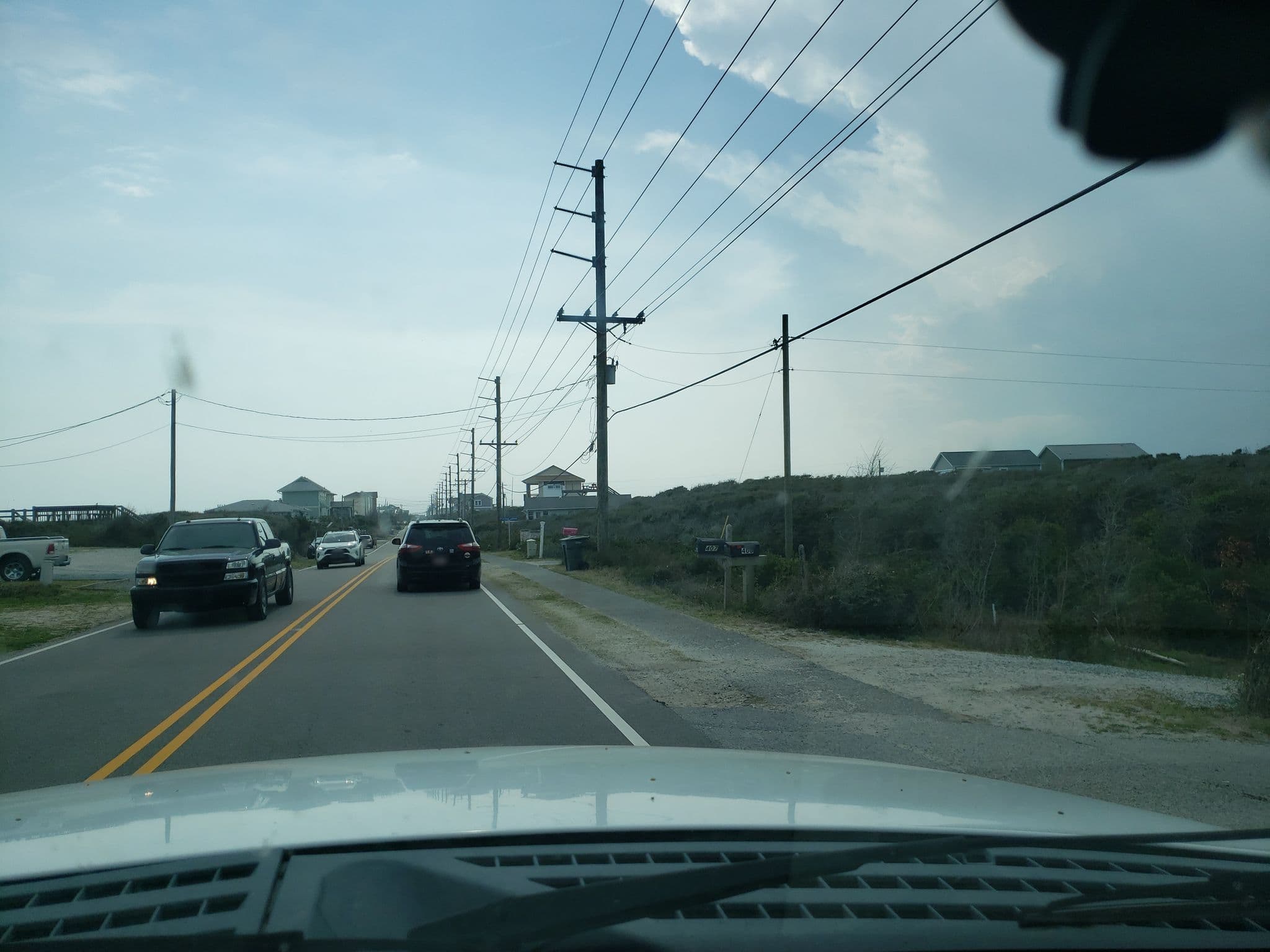 Street view near La Dolce Vida, Surf City — © guyutetube (CC BY-SA · Mapillary)